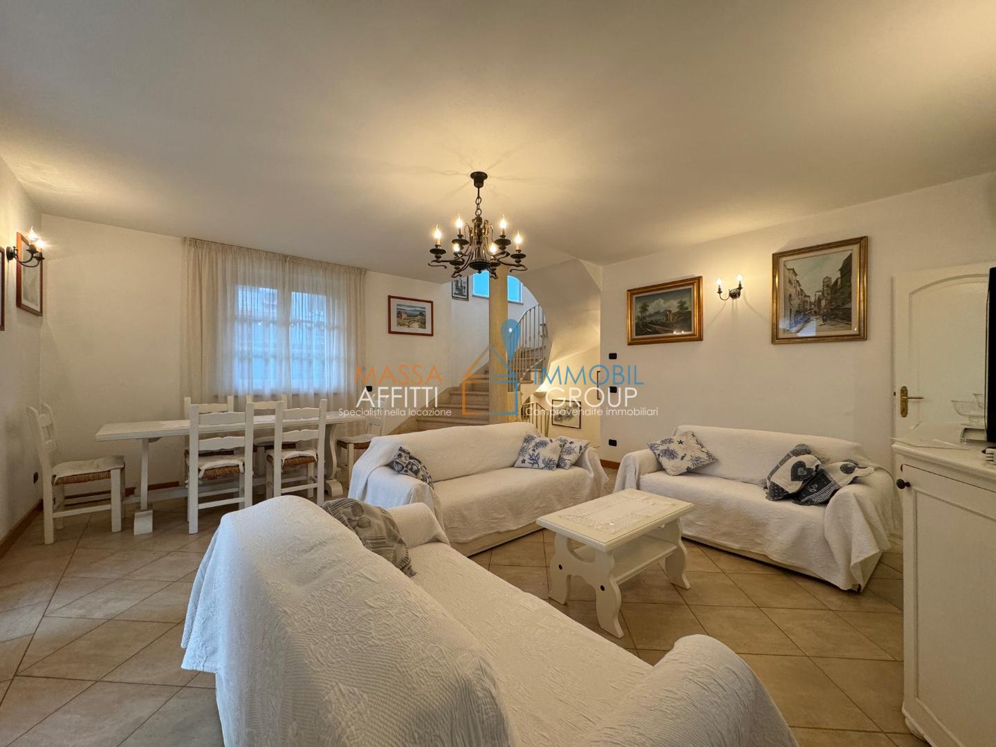 Immagine 3 di Casa bifamiliare in affitto  in via Rosseti e Bandini 23 a Forte Dei Marmi