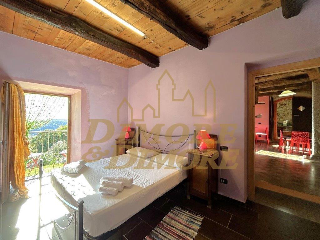 Immagine 25 di Bilocale in vendita  in Piazza Milano 8A a Colazza