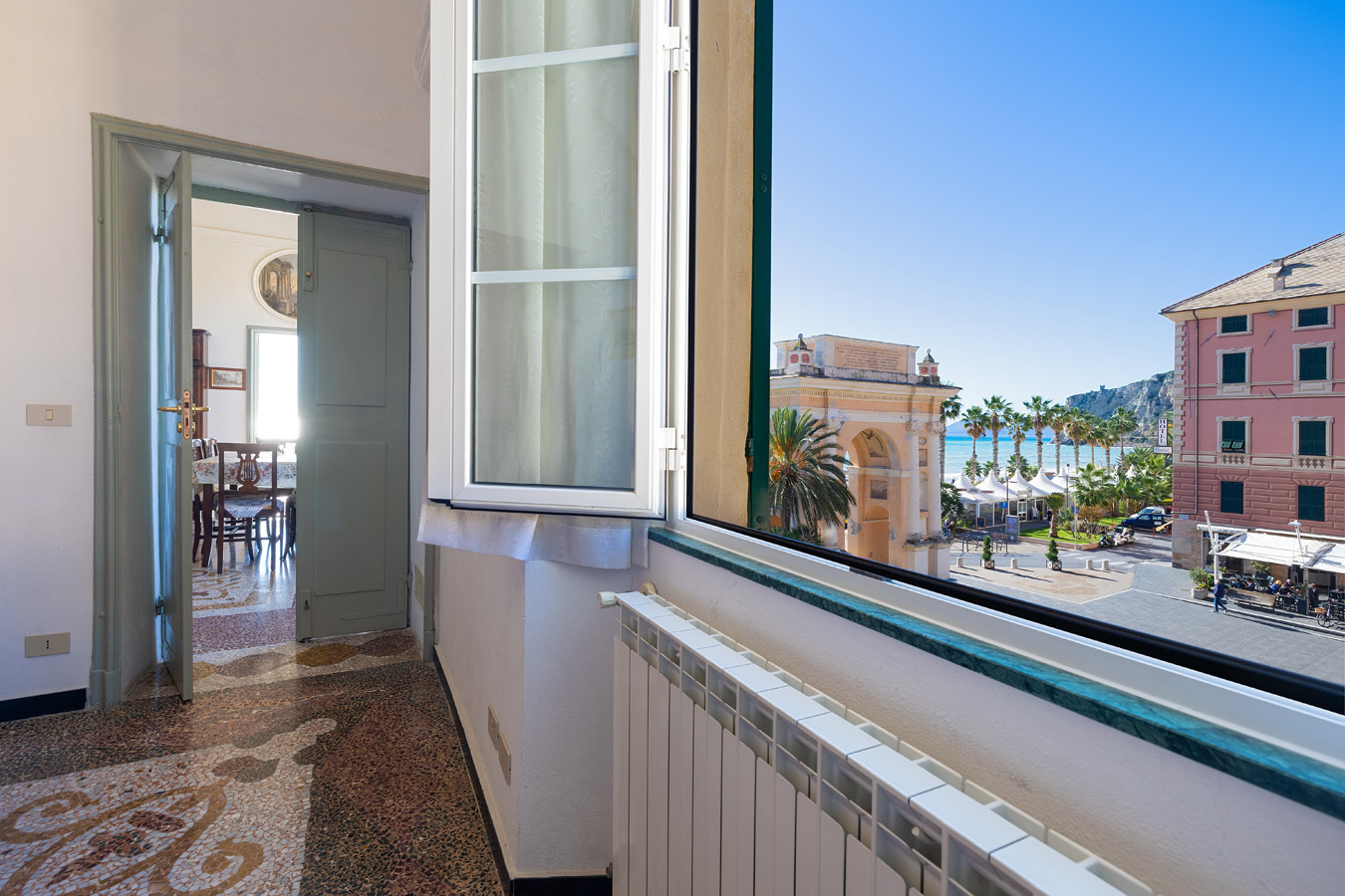 Immagine 24 di Trilocale in affitto  in Piazza Vittorio Emanuele II a Finale Ligure