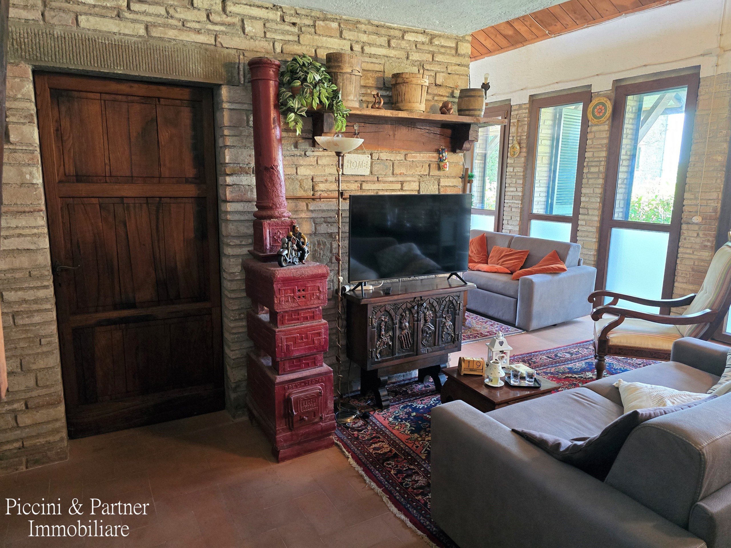 Immagine 31 di Villa in vendita  in Via IV Novembre 15 a Passignano Sul Trasimeno