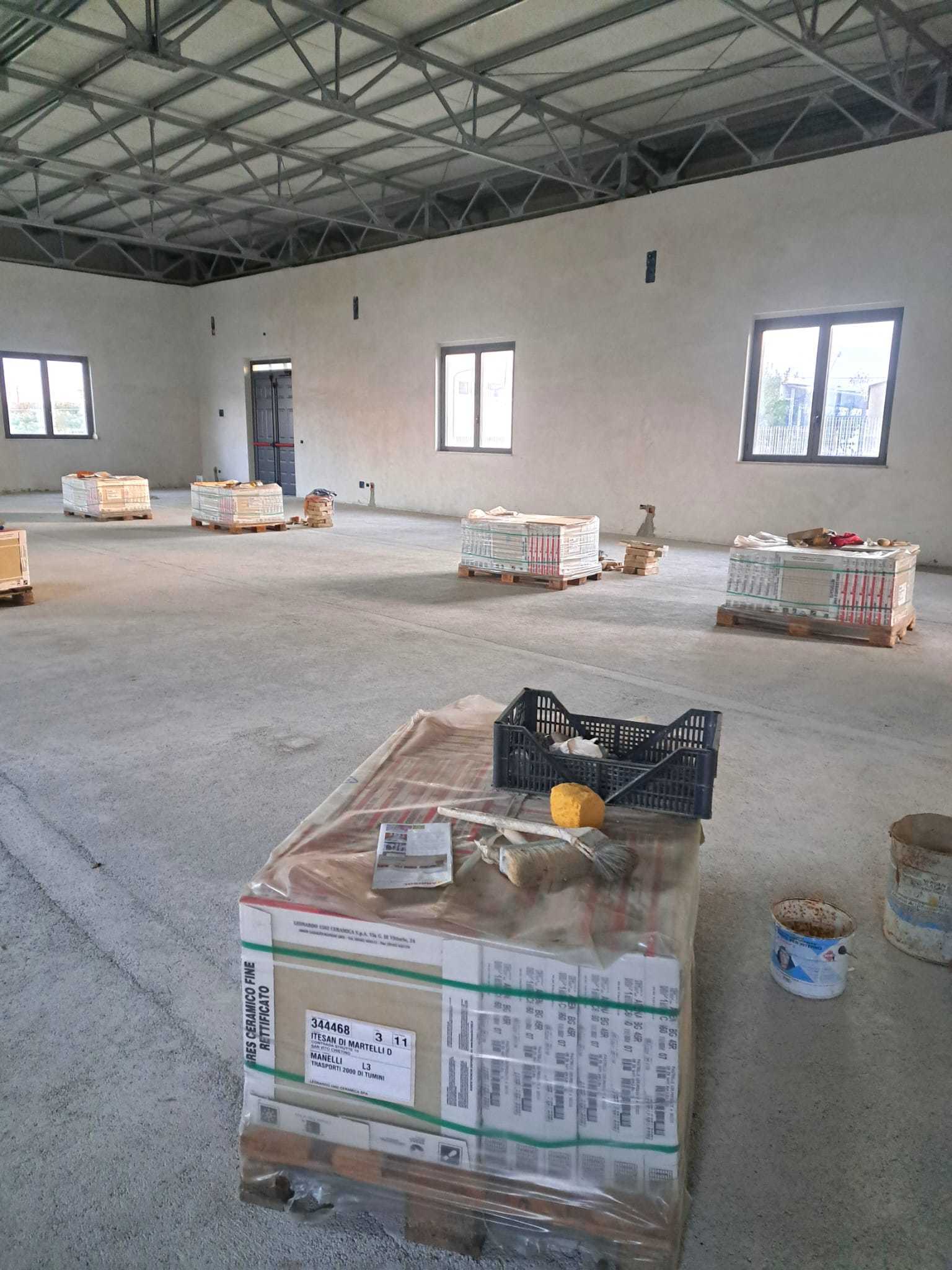 Immagine 7 di Capannone industriale in affitto  in via san rocco 64 a San Vito Chietino