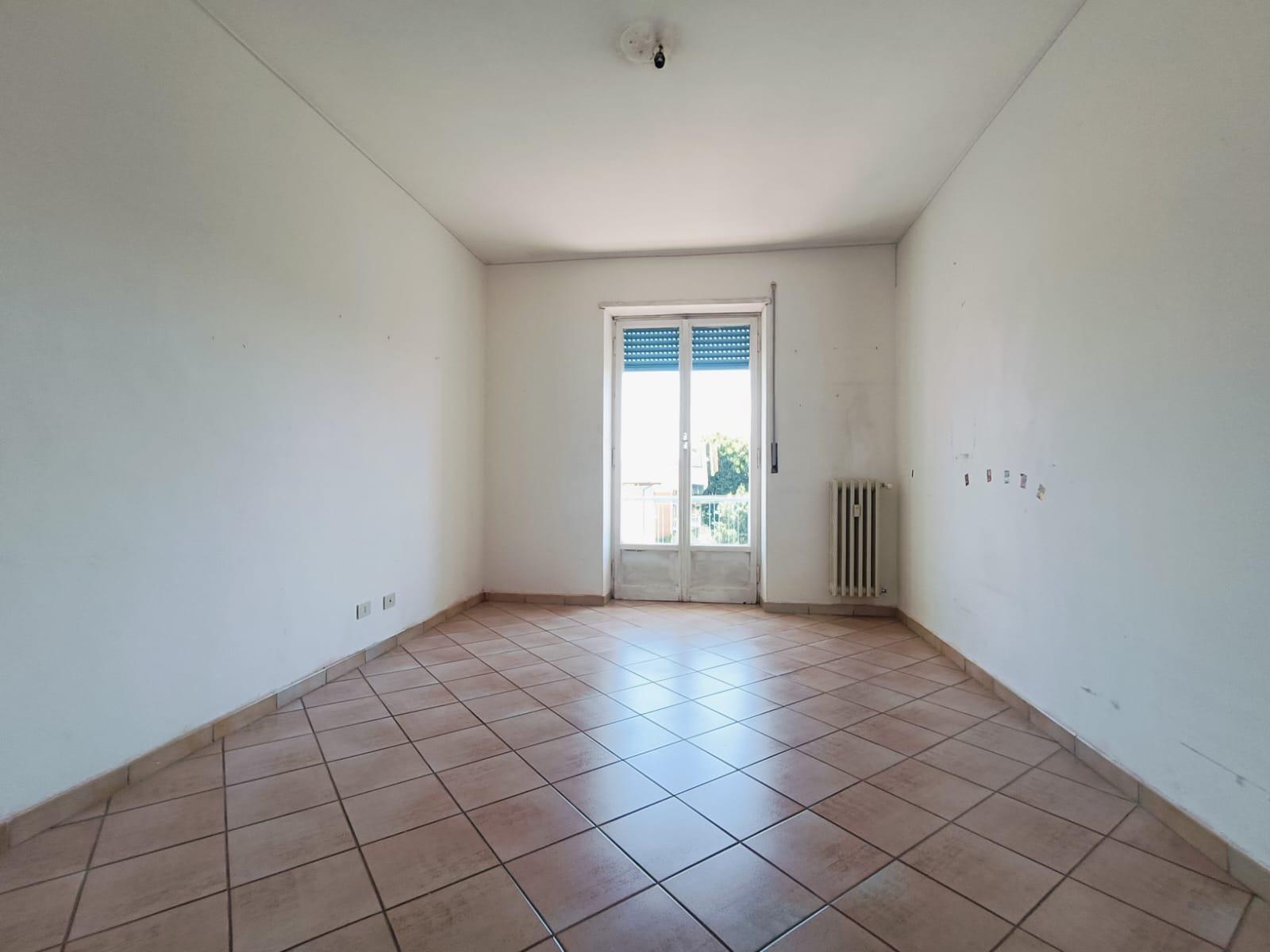 Immagine 17 di Quadrilocale in vendita  in Via Remmert F,lli 21 a Ciriè