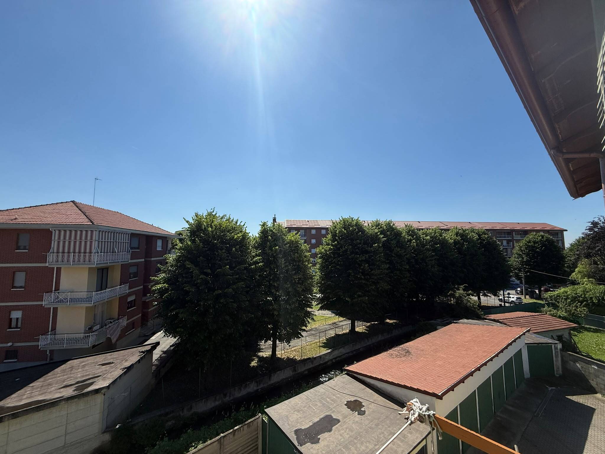Foto annuncio 24