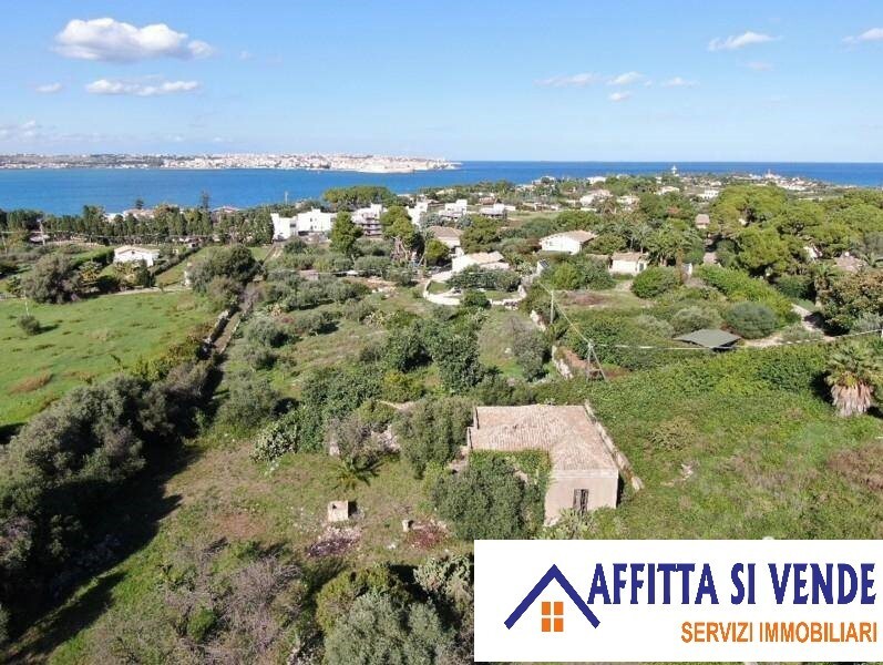 Immagine 2 di Rustico / casale in vendita  in isola a Siracusa