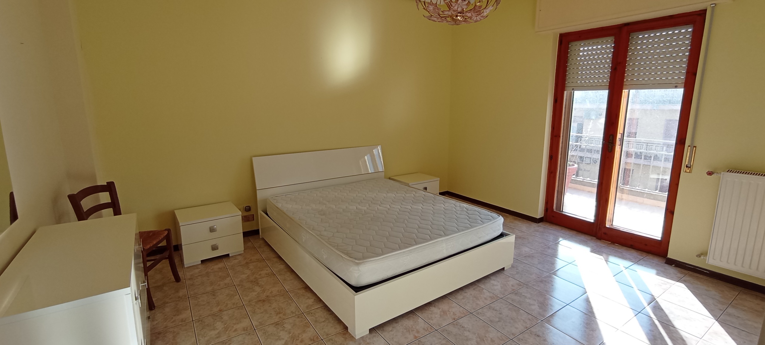 Immagine 13 di Pentalocale in affitto  a Ragusa