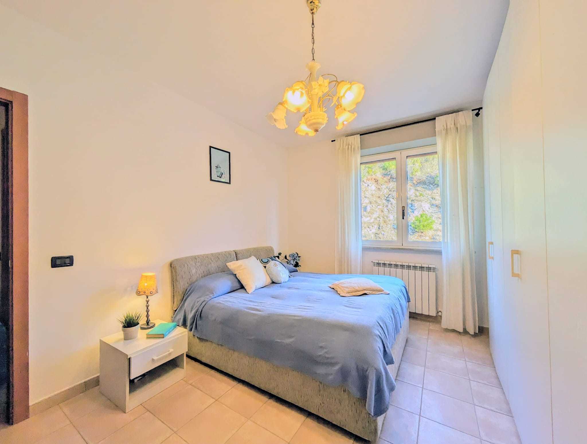 Immagine 4 di Appartamento in vendita  in Via Battaglione I. Zinara 21 a Deiva Marina