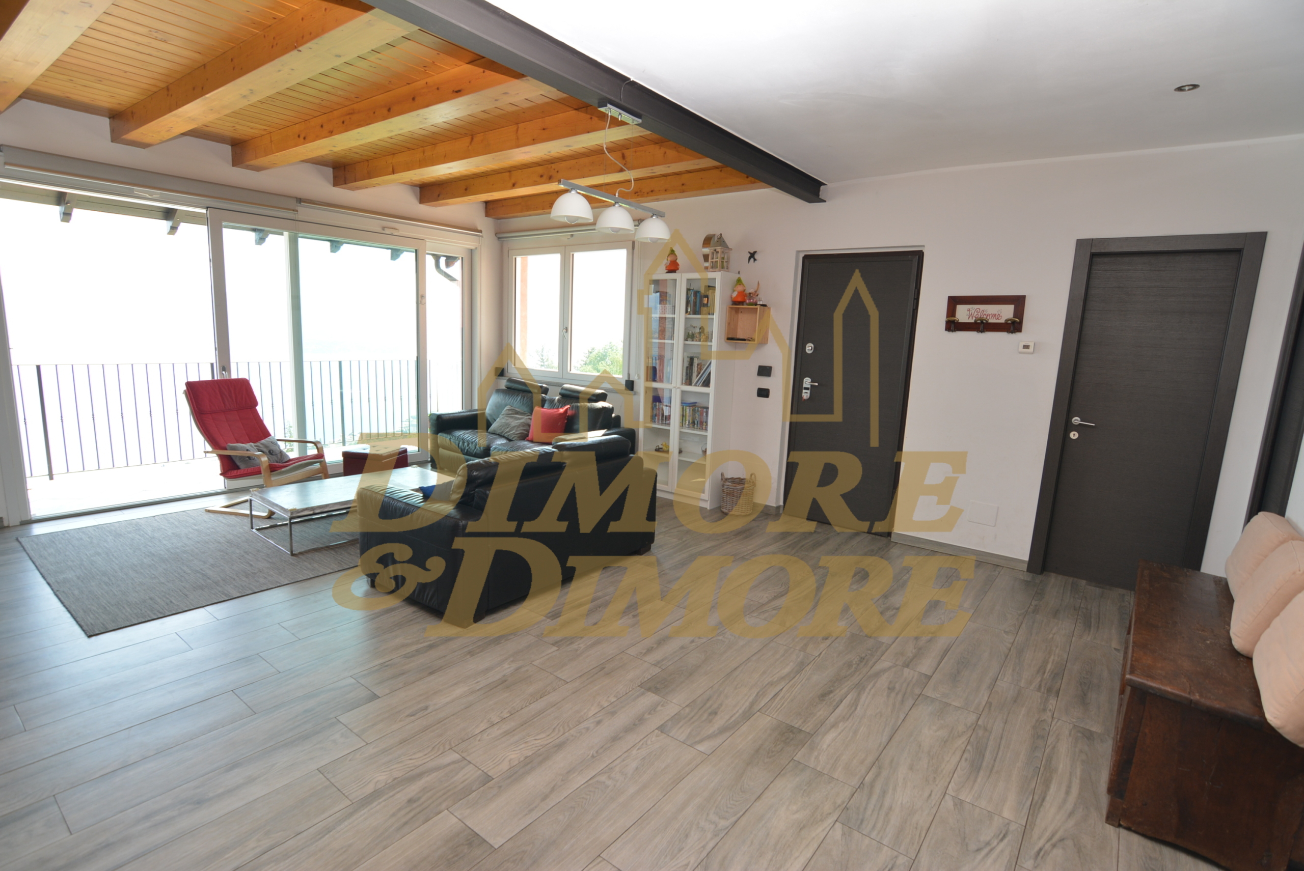 Immagine 6 di Villa in vendita  a Stresa