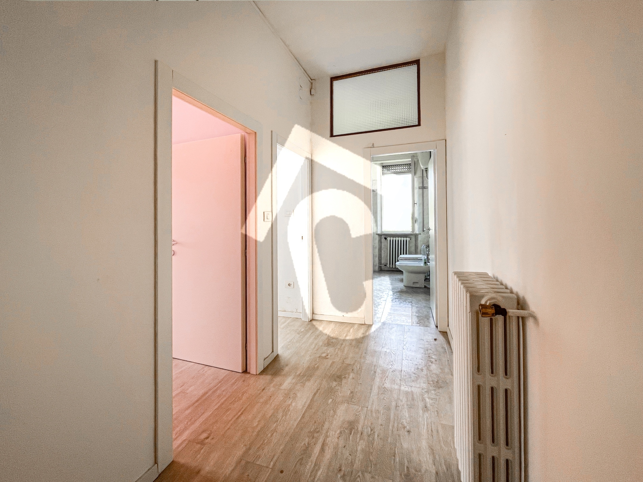 Immagine 9 di Appartamento in vendita  a Jesi