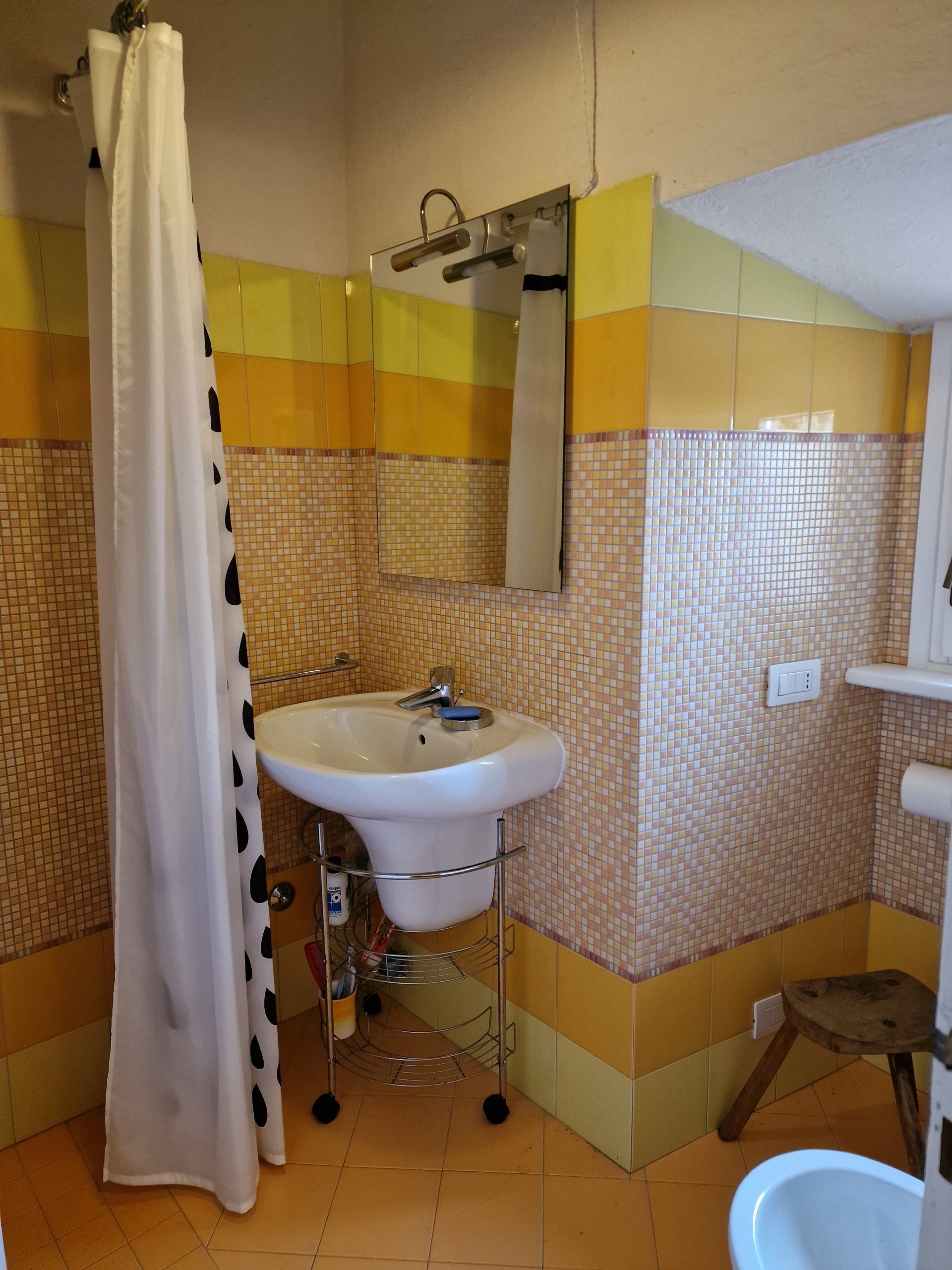 Immagine 26 di Porzione di casa in vendita  in Castello di Greppolischieto a Piegaro