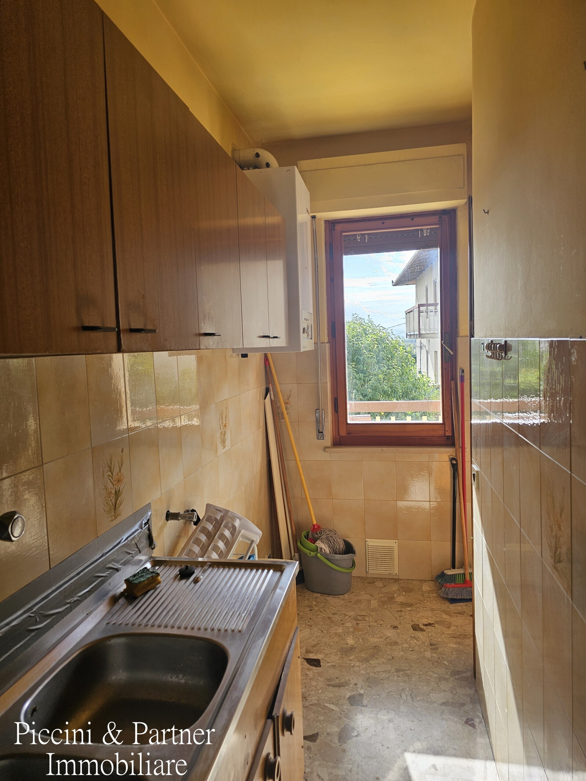 Immagine 12 di Quadrilocale in vendita  in Via Anton Maria Garbi 2 a Tuoro Sul Trasimeno