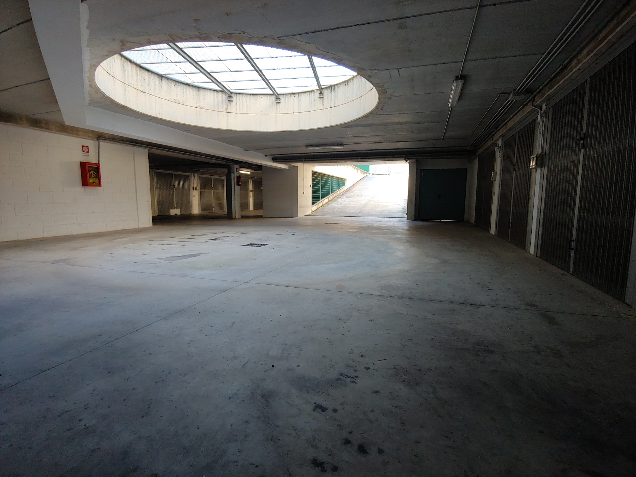 Immagine 13 di Garage in vendita  in Via Don Tonino Bello 97 a Roma