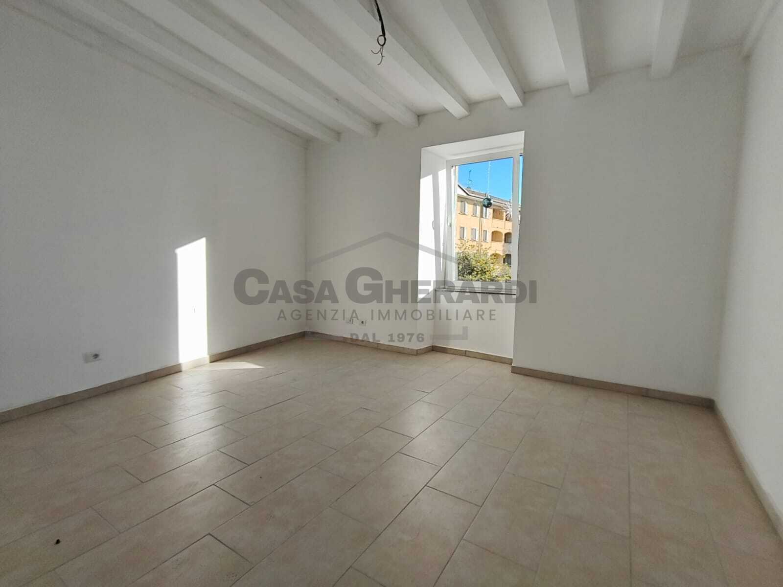 Immagine 12 di Bilocale in vendita  in Via Vittorio Emanuele II a Ponte San Pietro