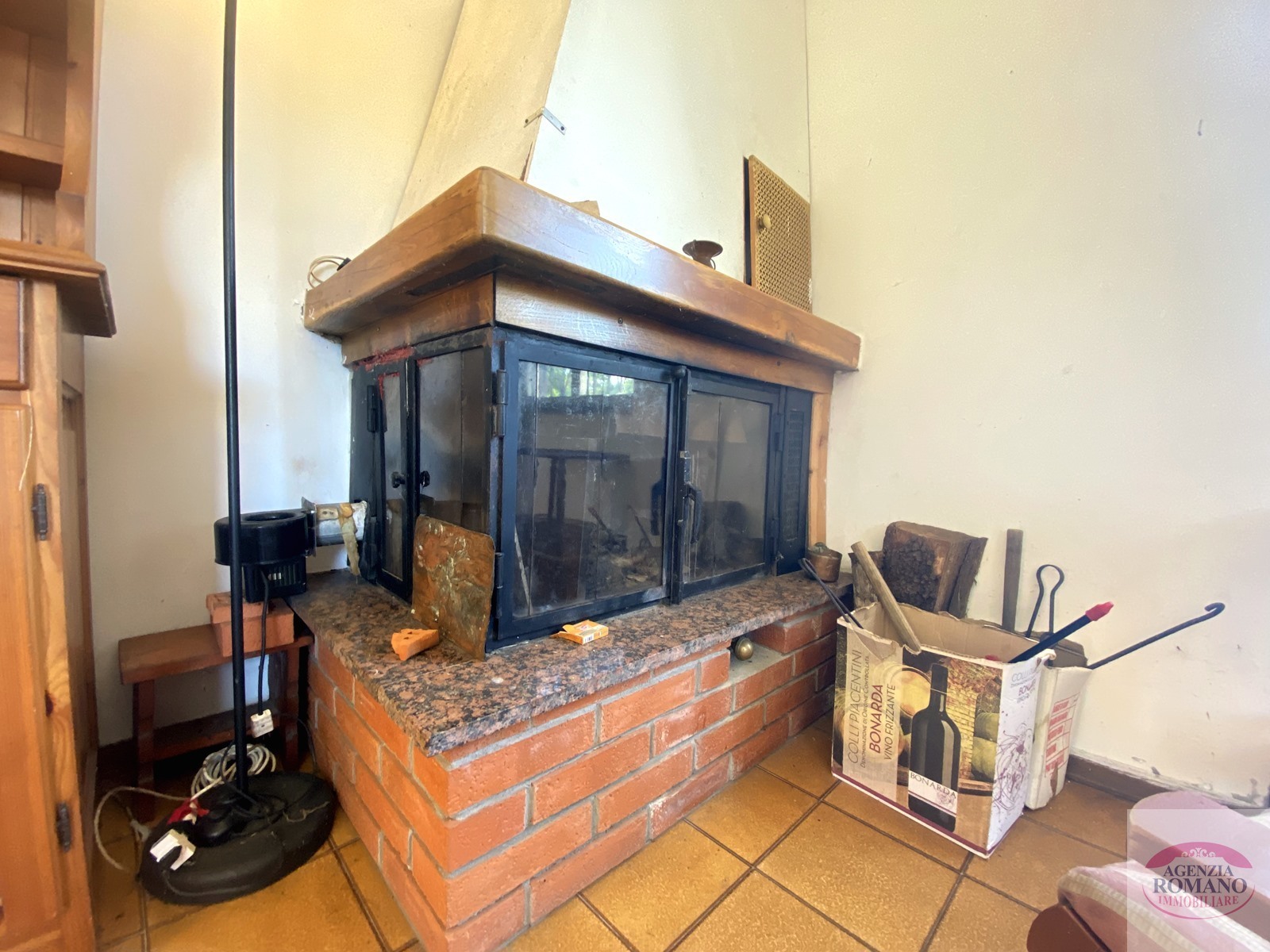 Immagine 4 di Villa in vendita  a Mioglia