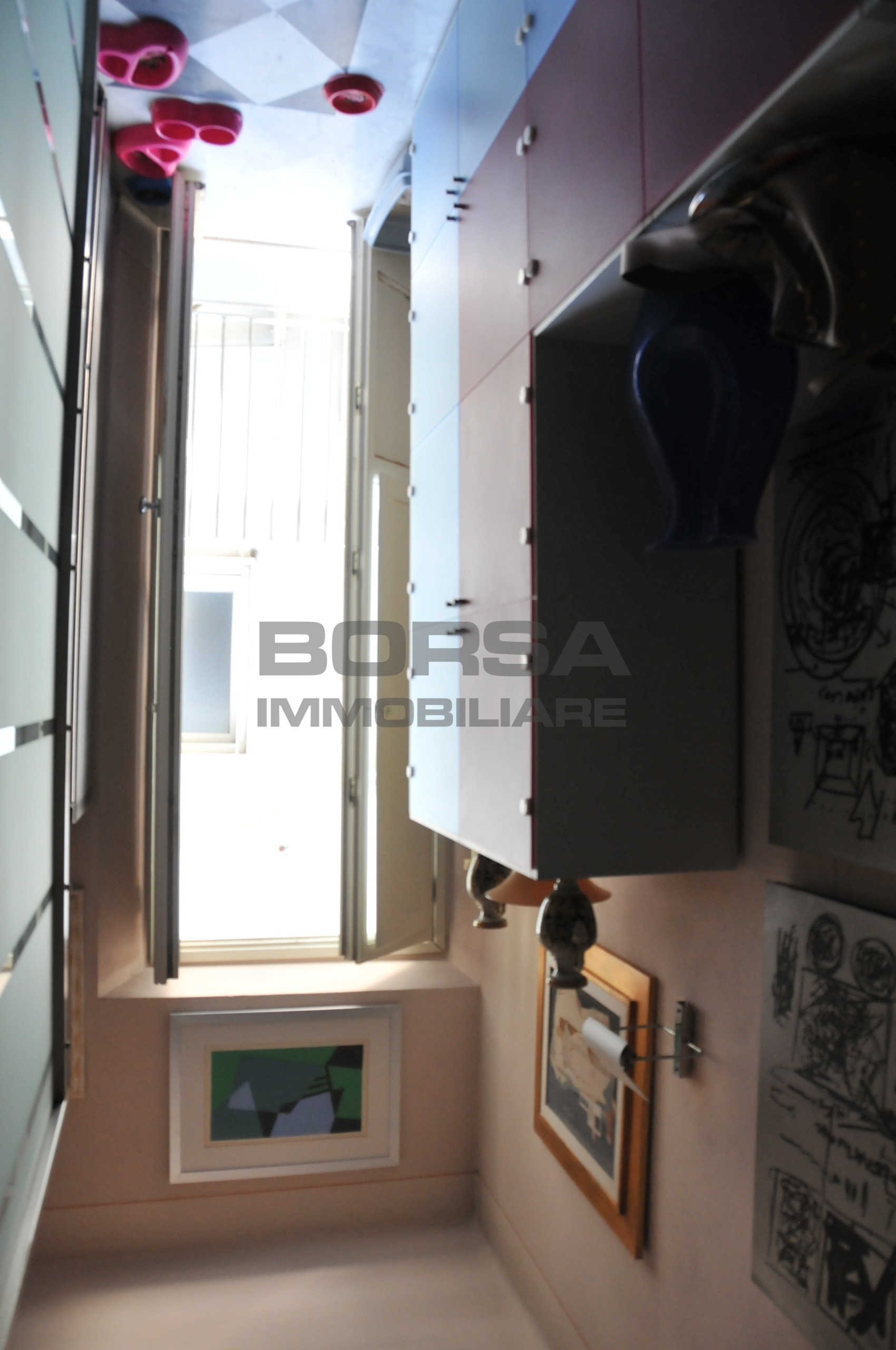 Immagine 3 di Pentalocale in vendita  in Via Ricasoli a Livorno