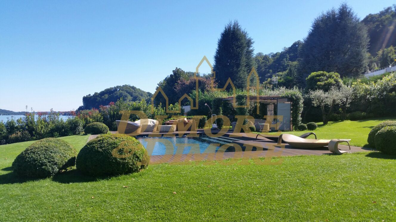 Immagine 8 di Villa in affitto  in SS33 del Sempione 14 a Arona