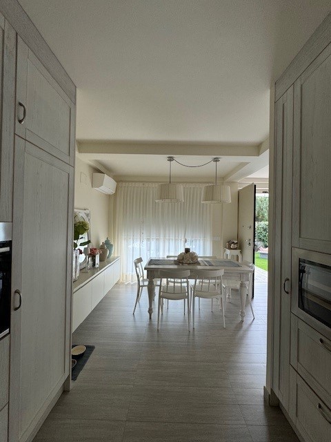 Immagine 15 di Villa in vendita  in Via Adelasia 139 a Alassio