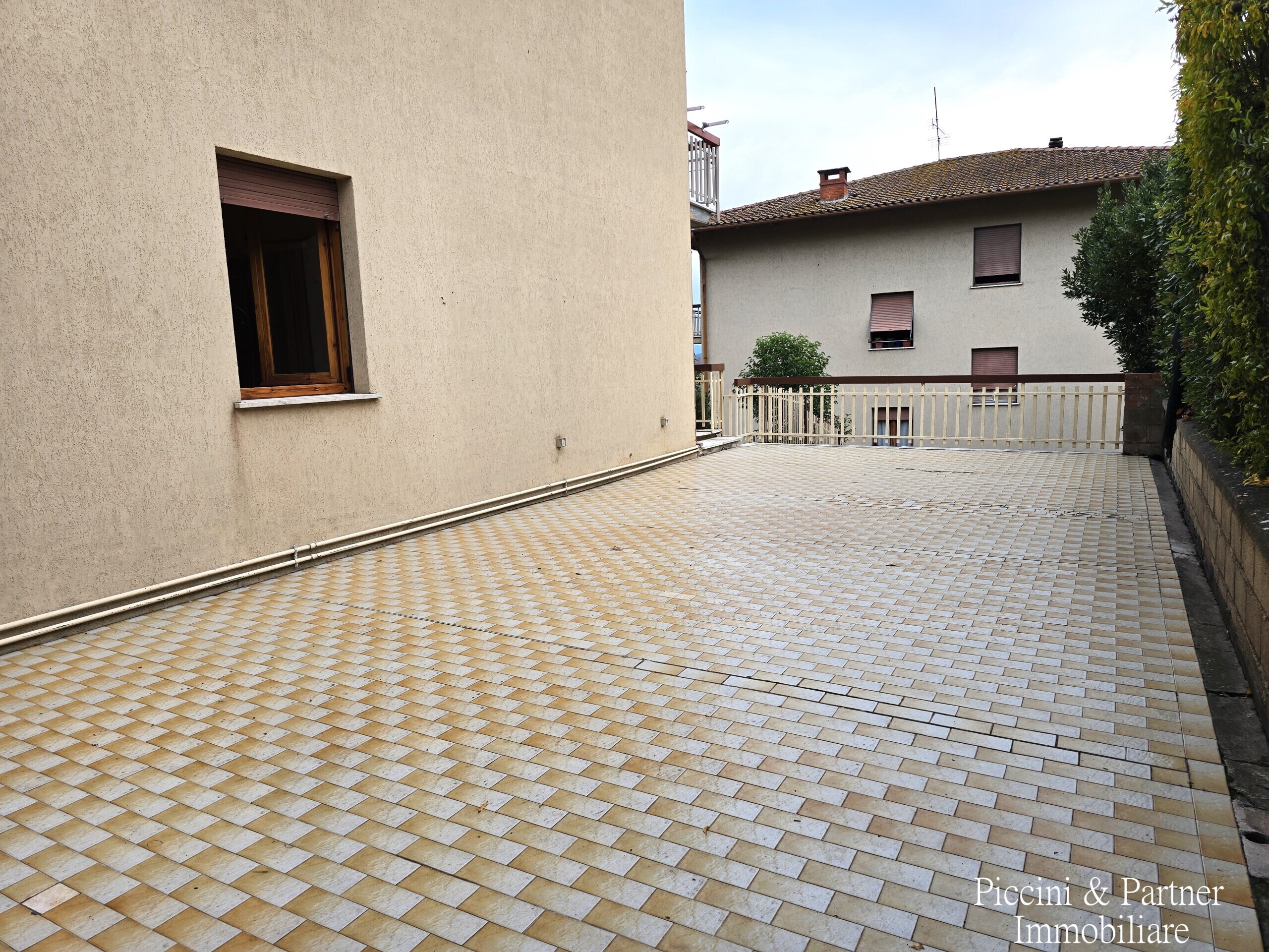 Immagine 18 di Quadrilocale in vendita  in Via Anton Maria Garbi 2 a Tuoro Sul Trasimeno