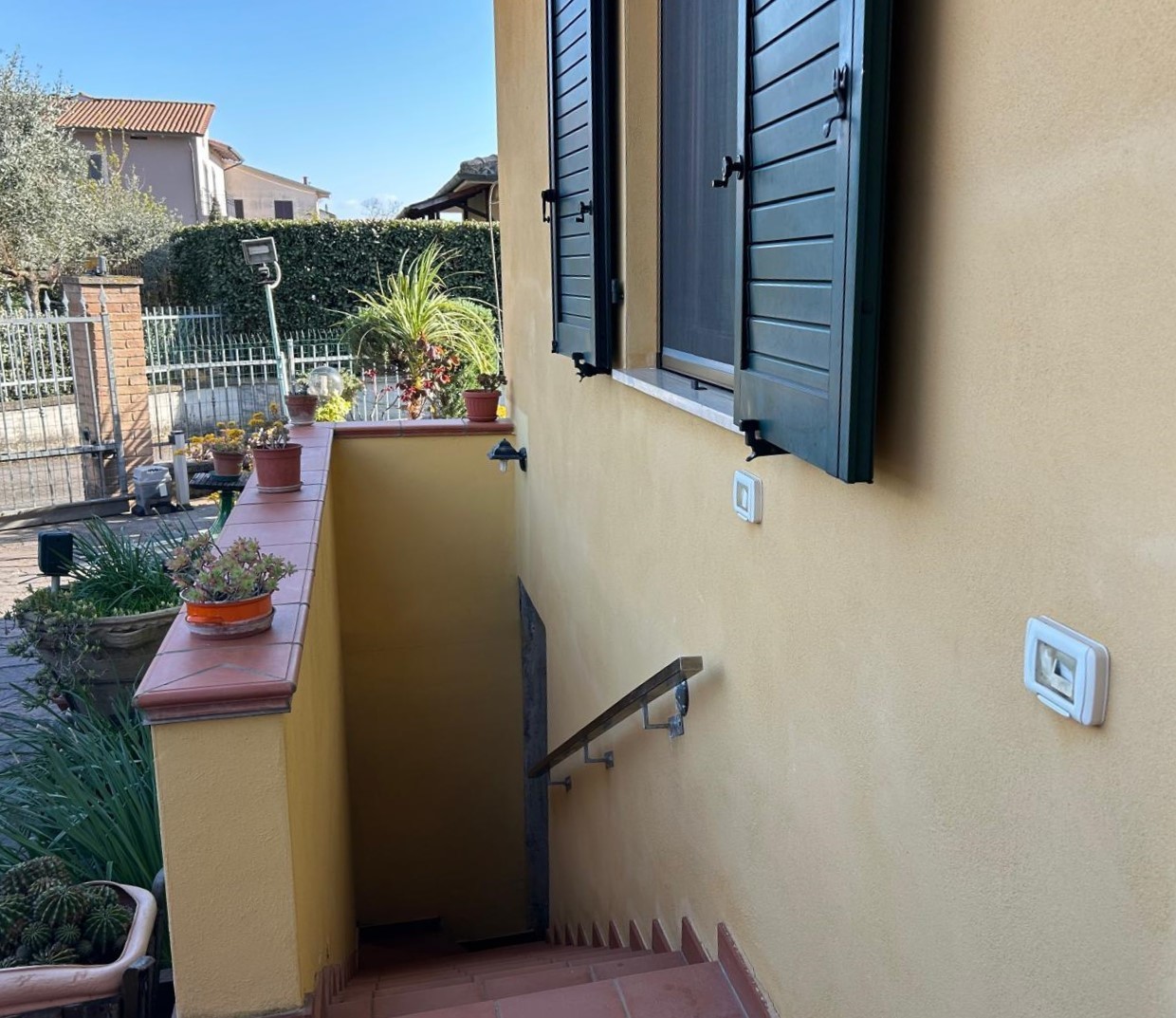 Immagine 39 di Casa trifamiliare in vendita  in Via Bagnolo a Castiglione Del Lago