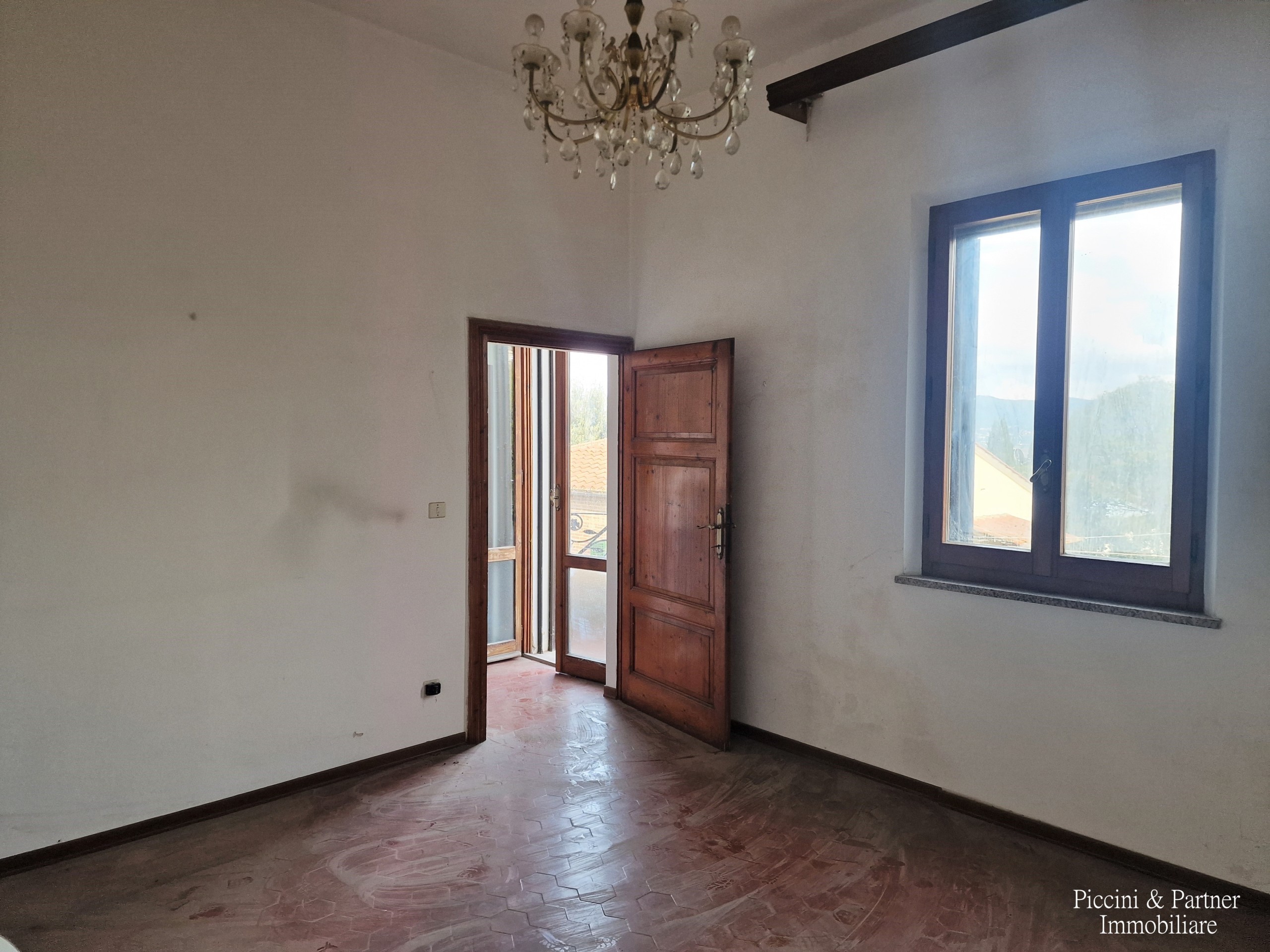 Immagine 21 di Pentalocale in vendita  in Via dei Partigiani 57 a Castiglione Del Lago