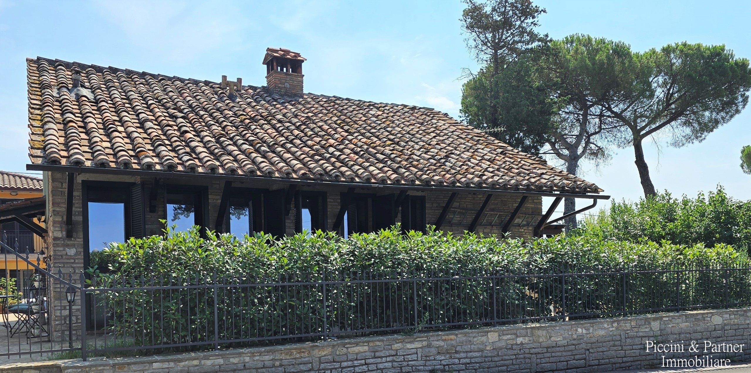 Immagine 78 di Villa in vendita  in Via IV Novembre 15 a Passignano Sul Trasimeno