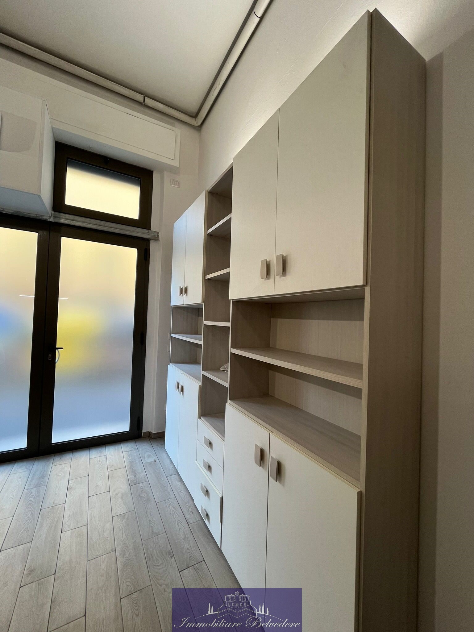 Immagine 2 di Laboratorio in affitto  in Via Baracca a Firenze