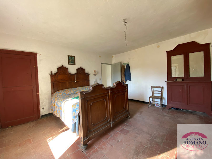 Immagine 17 di Casa bifamiliare in vendita  a Ponzone