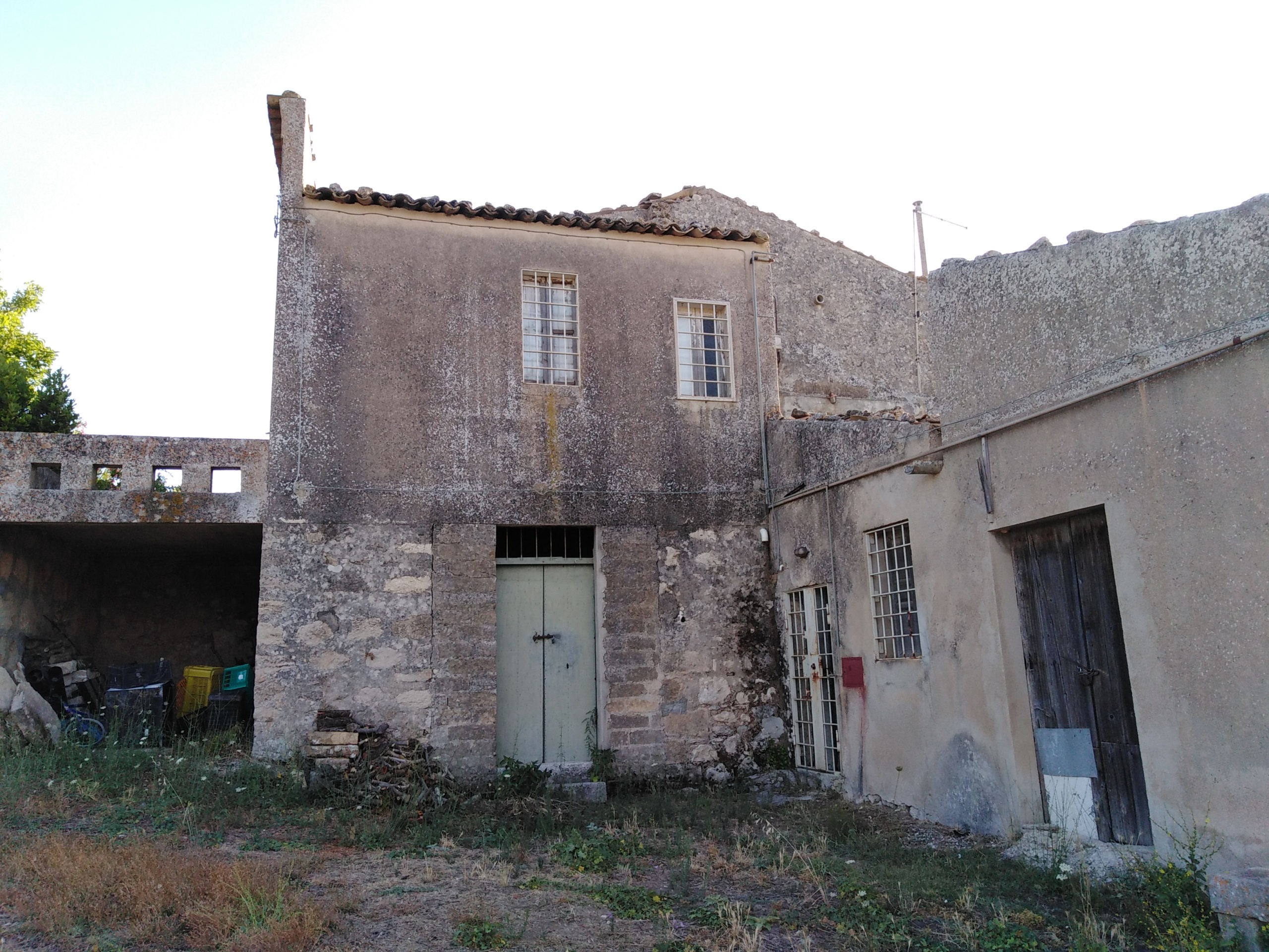 Immagine 10 di Villa in vendita  a Chiaramonte Gulfi