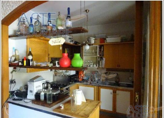 Immagine 2 di Quadrilocale in vendita  a Rimini