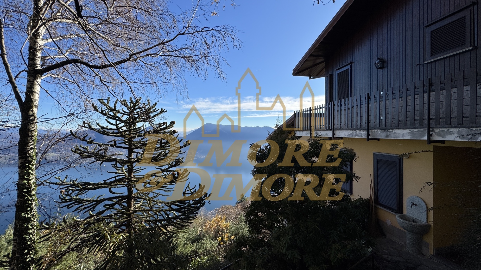 Immagine 20 di Villa in vendita  in Via Lago Azzurro 34 a Premeno