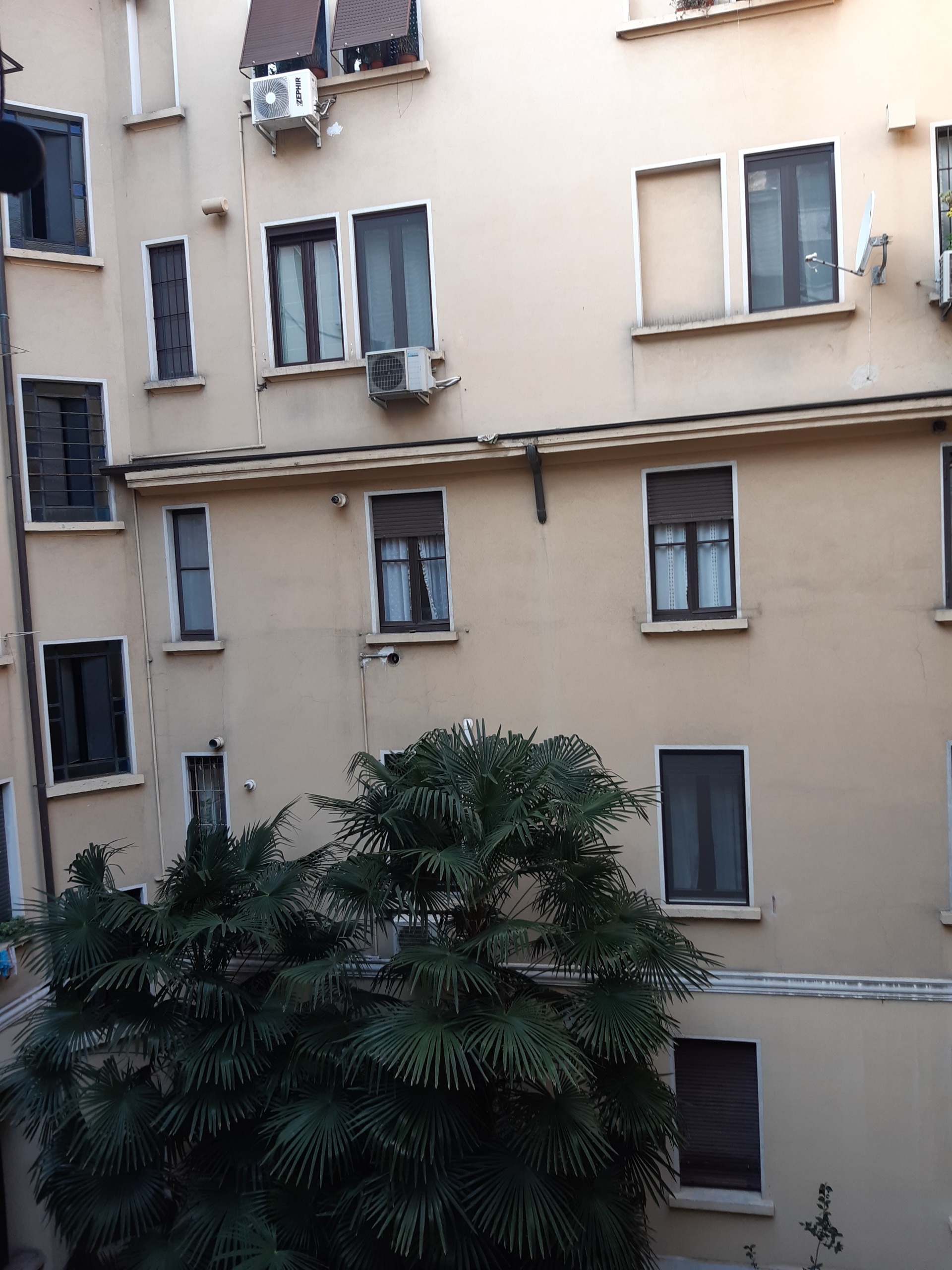 Immagine 31 di Appartamento in affitto  in Via Trebbia 33 a Milano