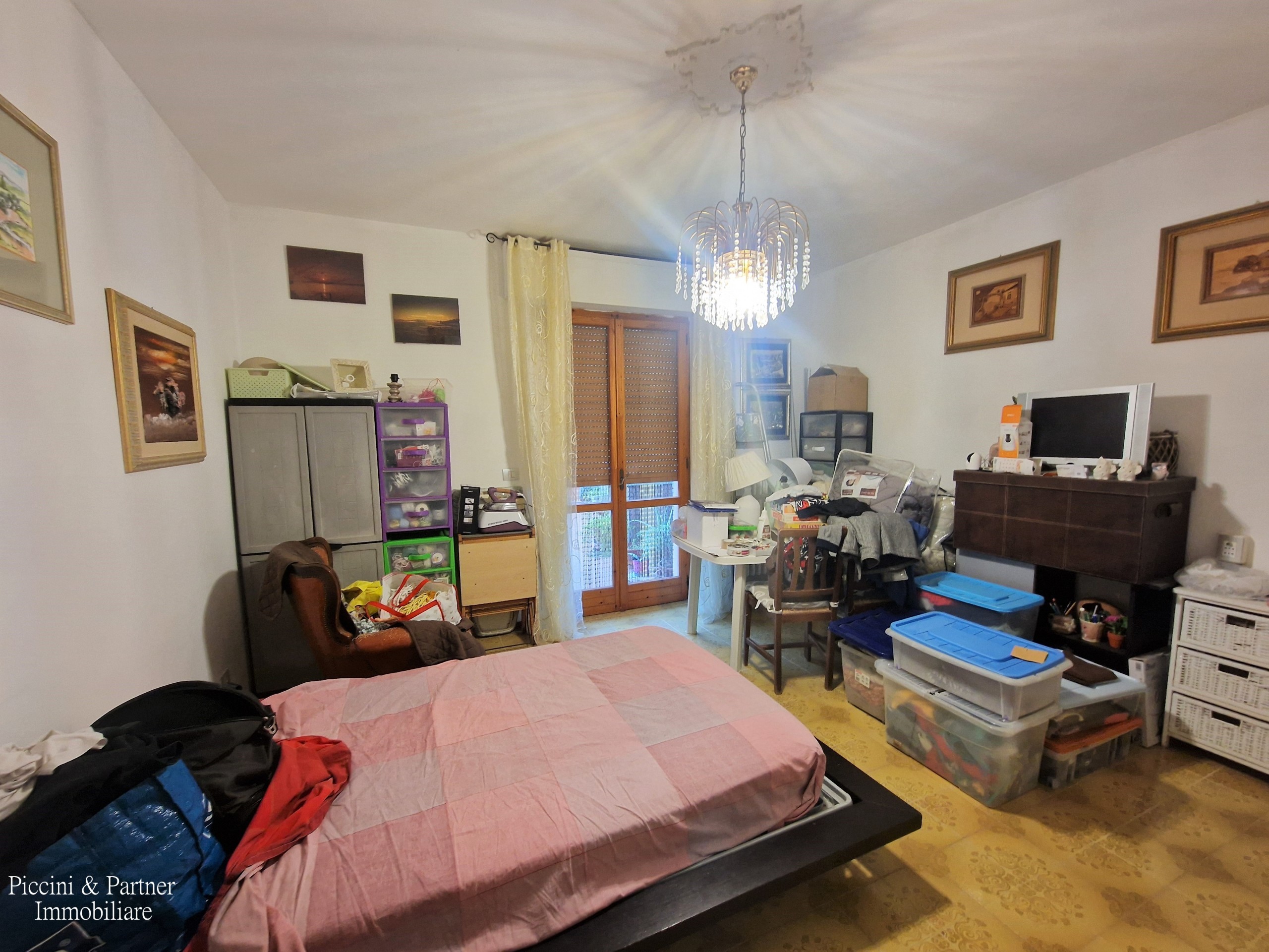 Immagine 38 di Pentalocale in vendita  in Strada Ponte Rio Ponte Pattoli a Perugia