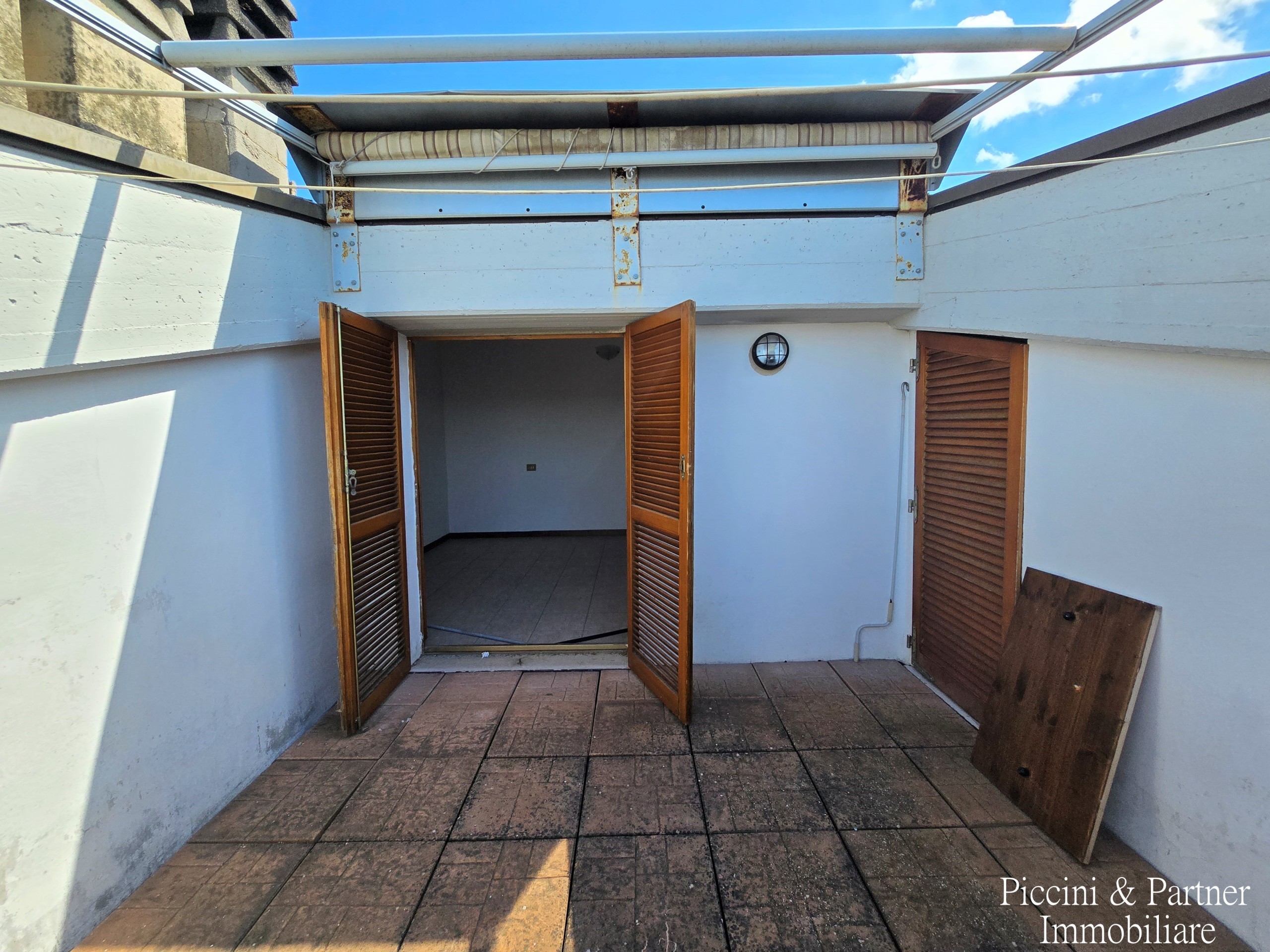 Immagine 39 di Quadrilocale in vendita  in Strada del Giglio a Perugia