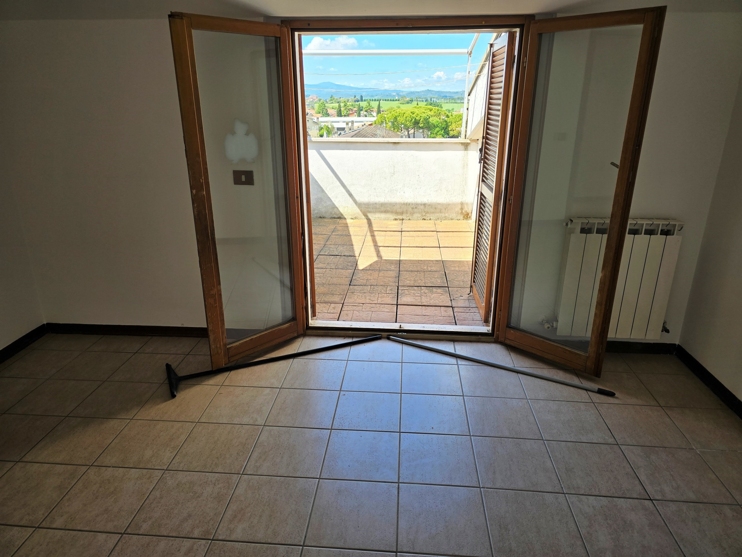 Immagine 35 di Quadrilocale in vendita  in Strada del Giglio a Perugia