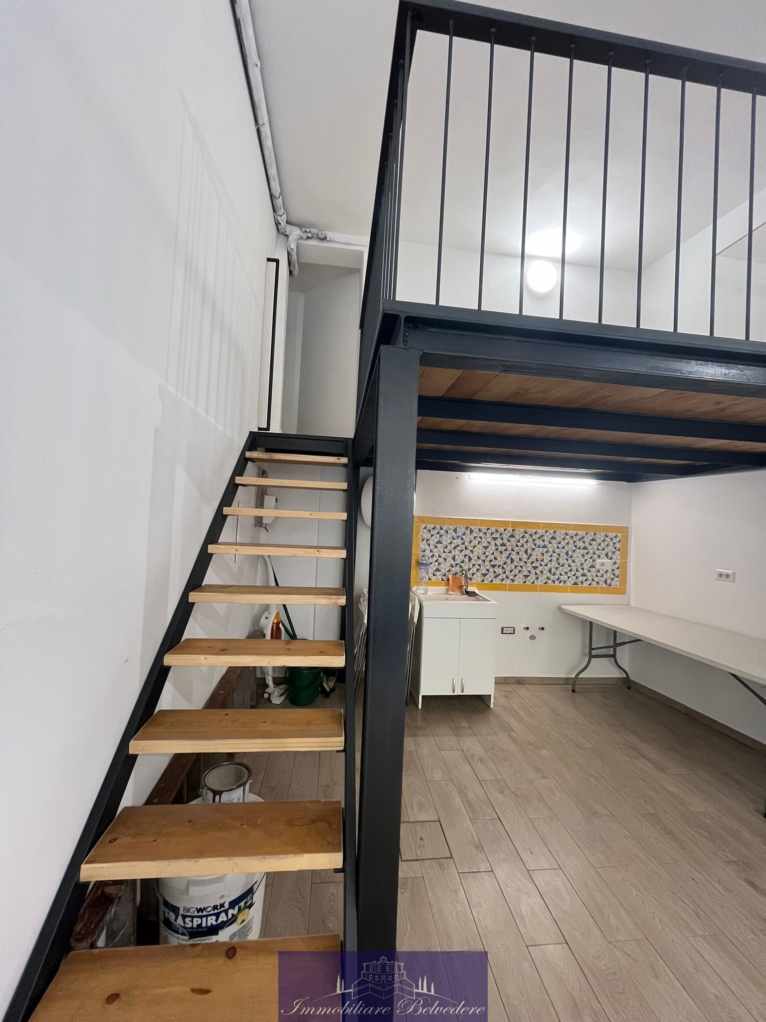 Immagine 13 di Laboratorio in affitto  in Via Baracca a Firenze