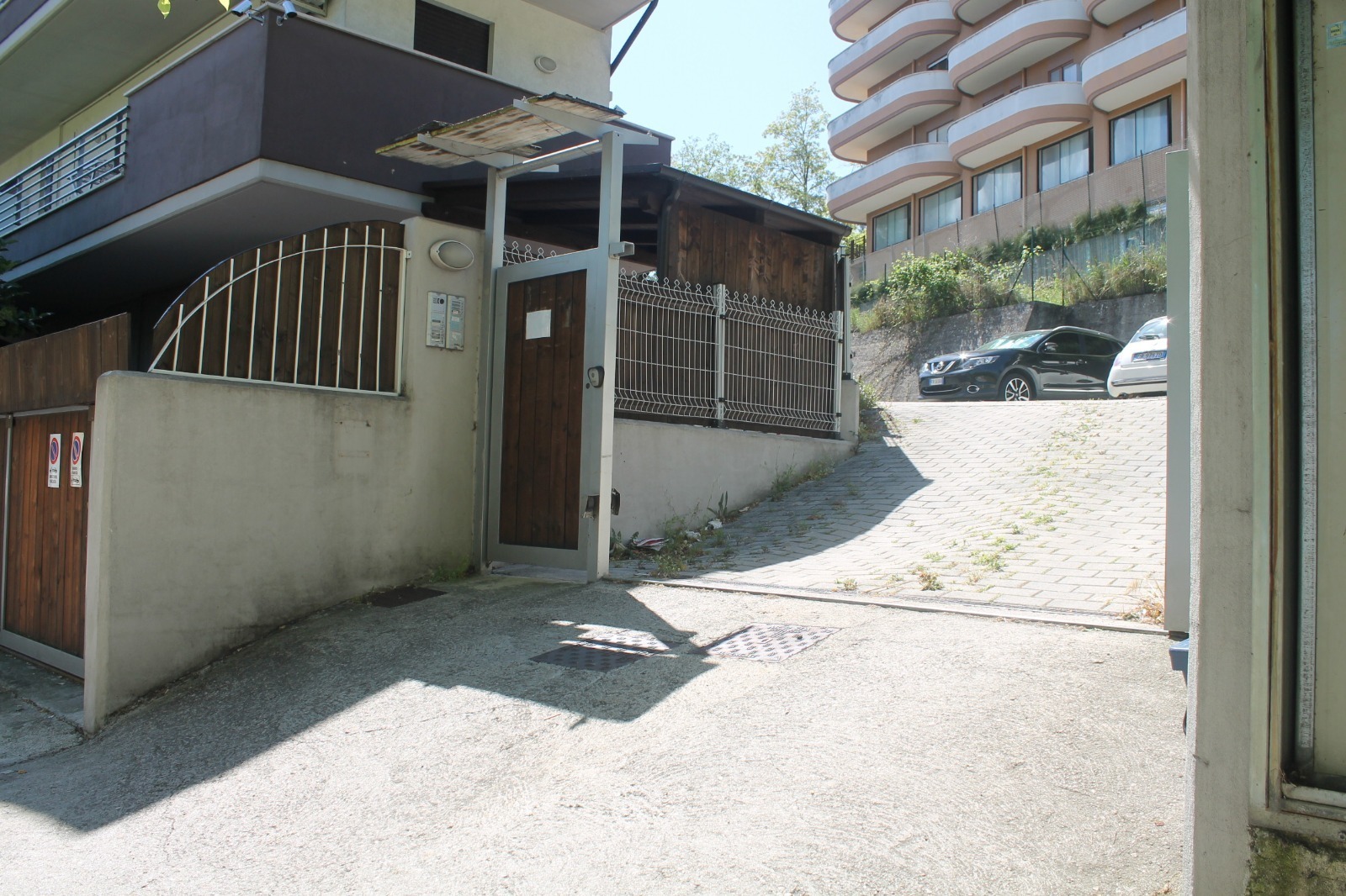 Immagine 2 di Villetta a schiera in affitto  a Pescara