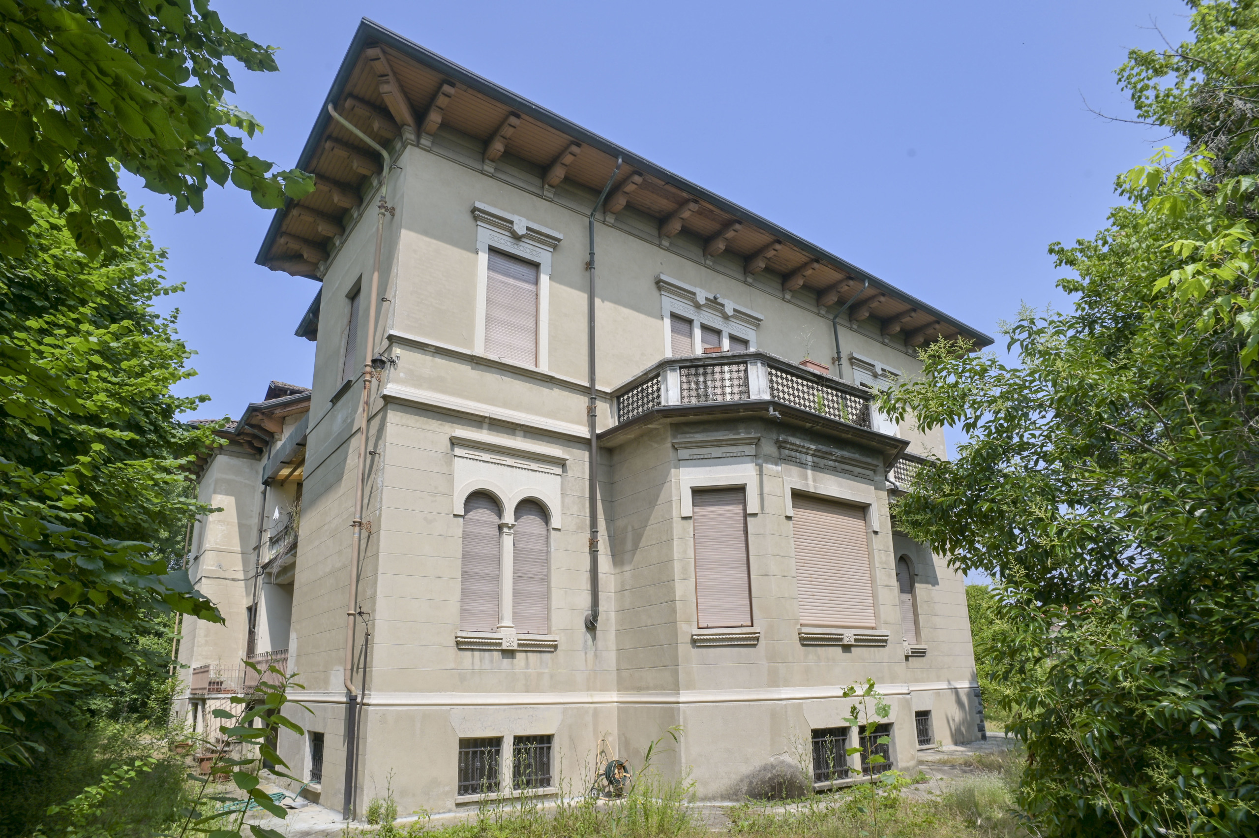 Immagine 1 di Villa in vendita  in Via Martiri della Libertà 168 a Cossato