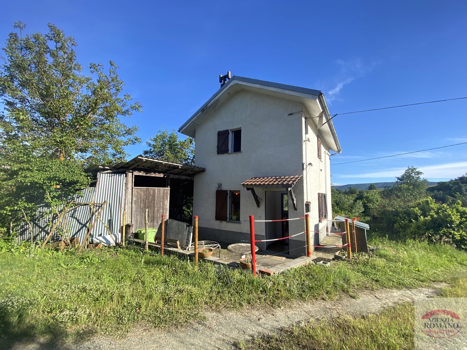 Immagine 26 di Villa in vendita  a Mioglia