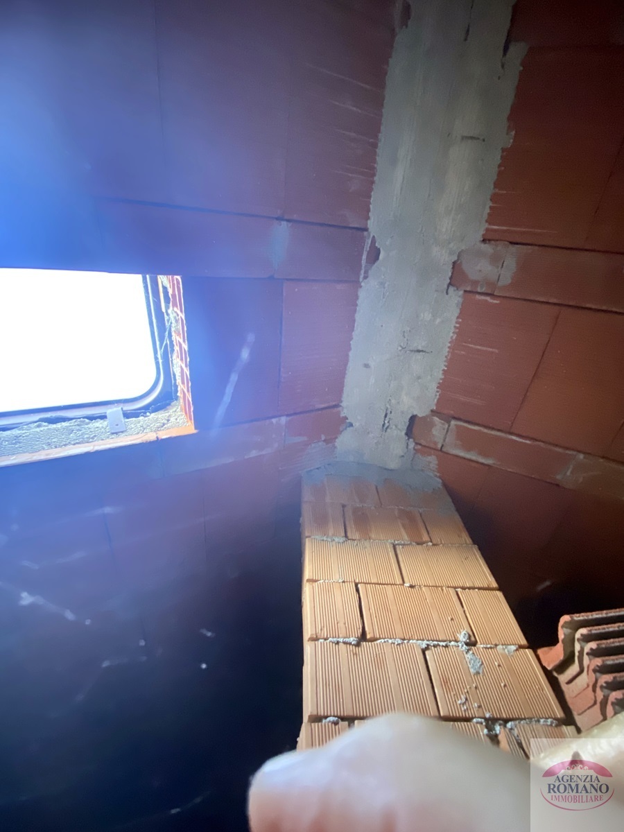 Immagine 32 di Villa in vendita  a Mioglia