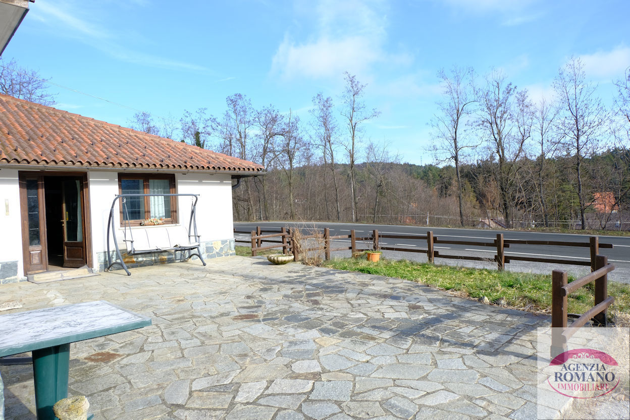 Immagine 7 di Albergo/B&B/Residence in vendita  in VIA  SAVONA 50 a Urbe