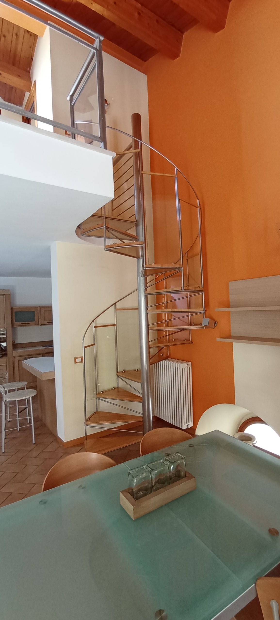 Immagine 27 di Casa indipendente in vendita  a Chiaramonte Gulfi