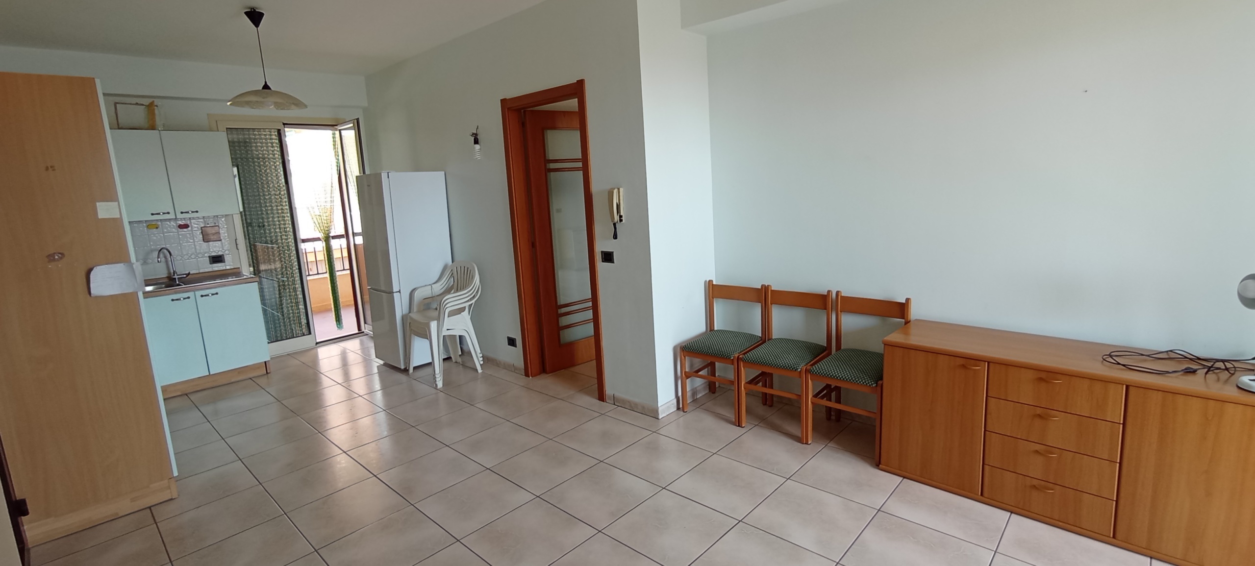 Immagine 5 di Trilocale in affitto  a Ragusa