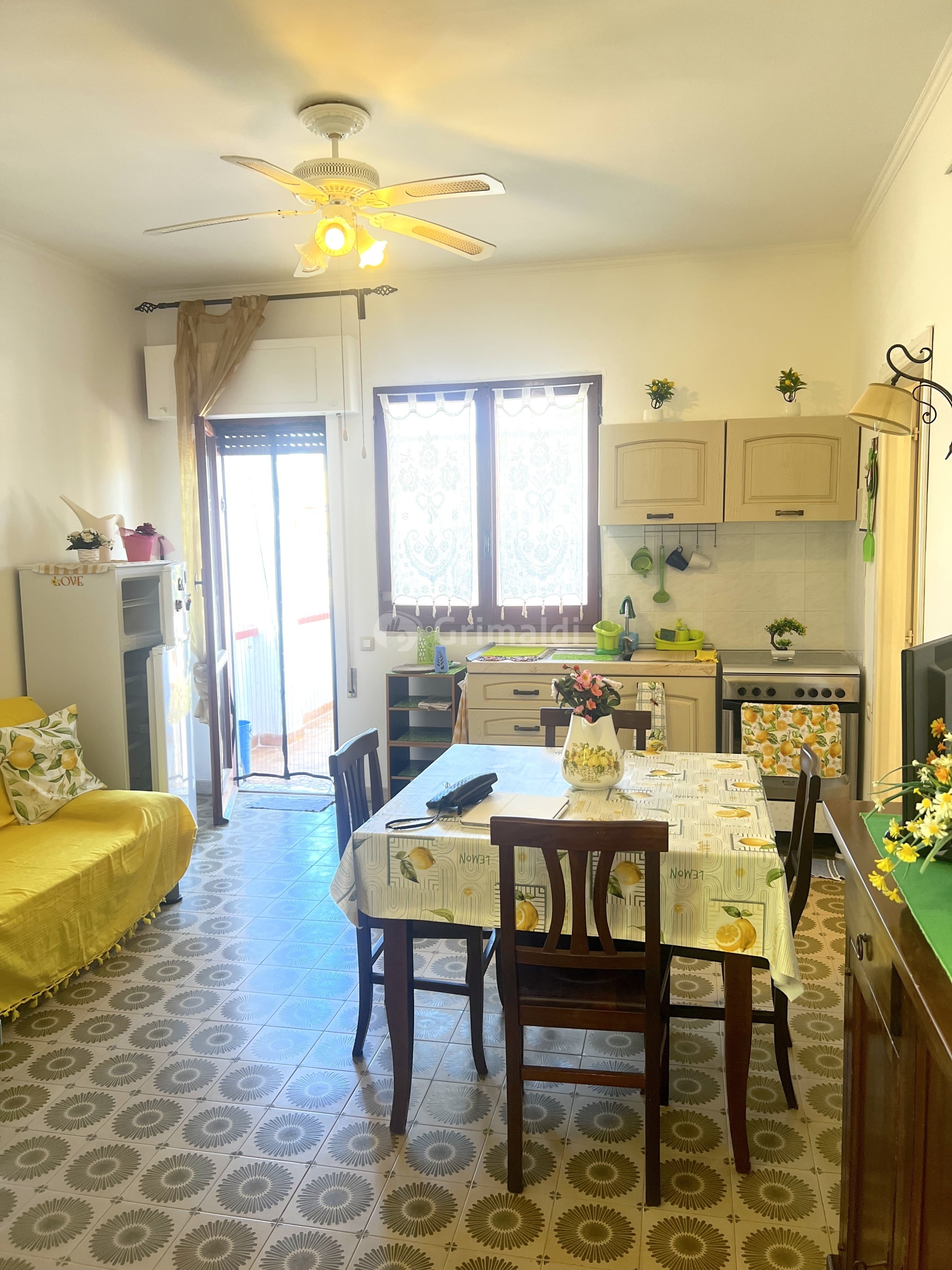 Immagine 4 di Attico in vendita  in Viale Ametista 42 a Anzio