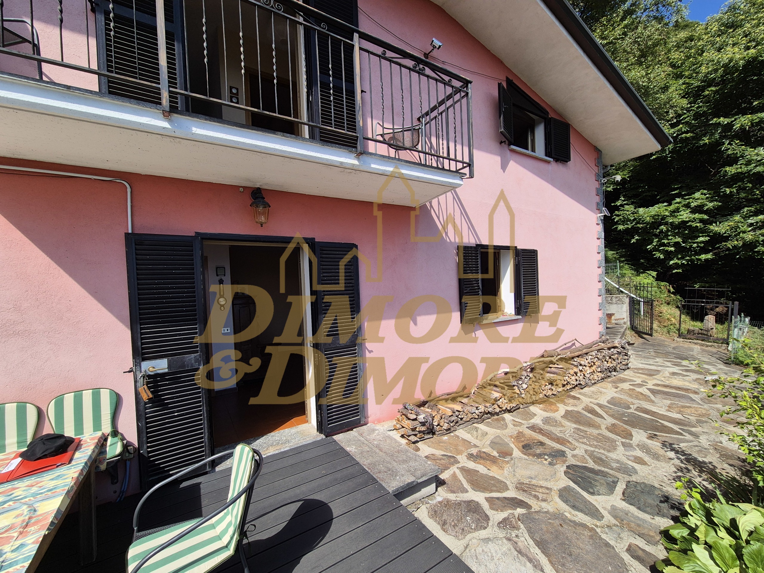 Immagine 9 di Casa indipendente in vendita  in via per Cambiesso a Intragna