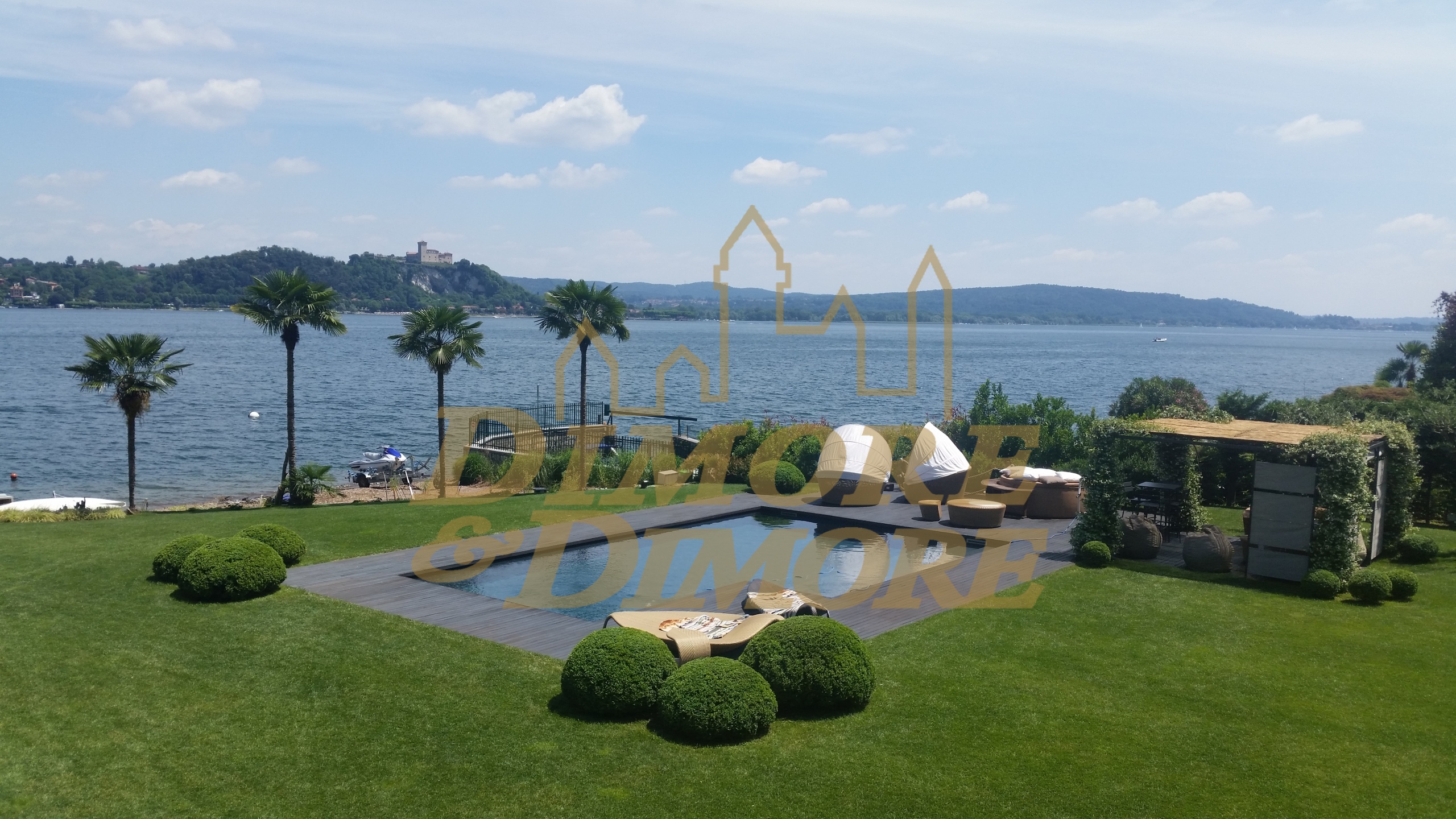 Immagine 6 di Villa in affitto  in SS33 del Sempione 14 a Arona