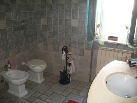 Immagine 27 di Trilocale in vendita  in VIA SAN ROCCO a Castel Frentano