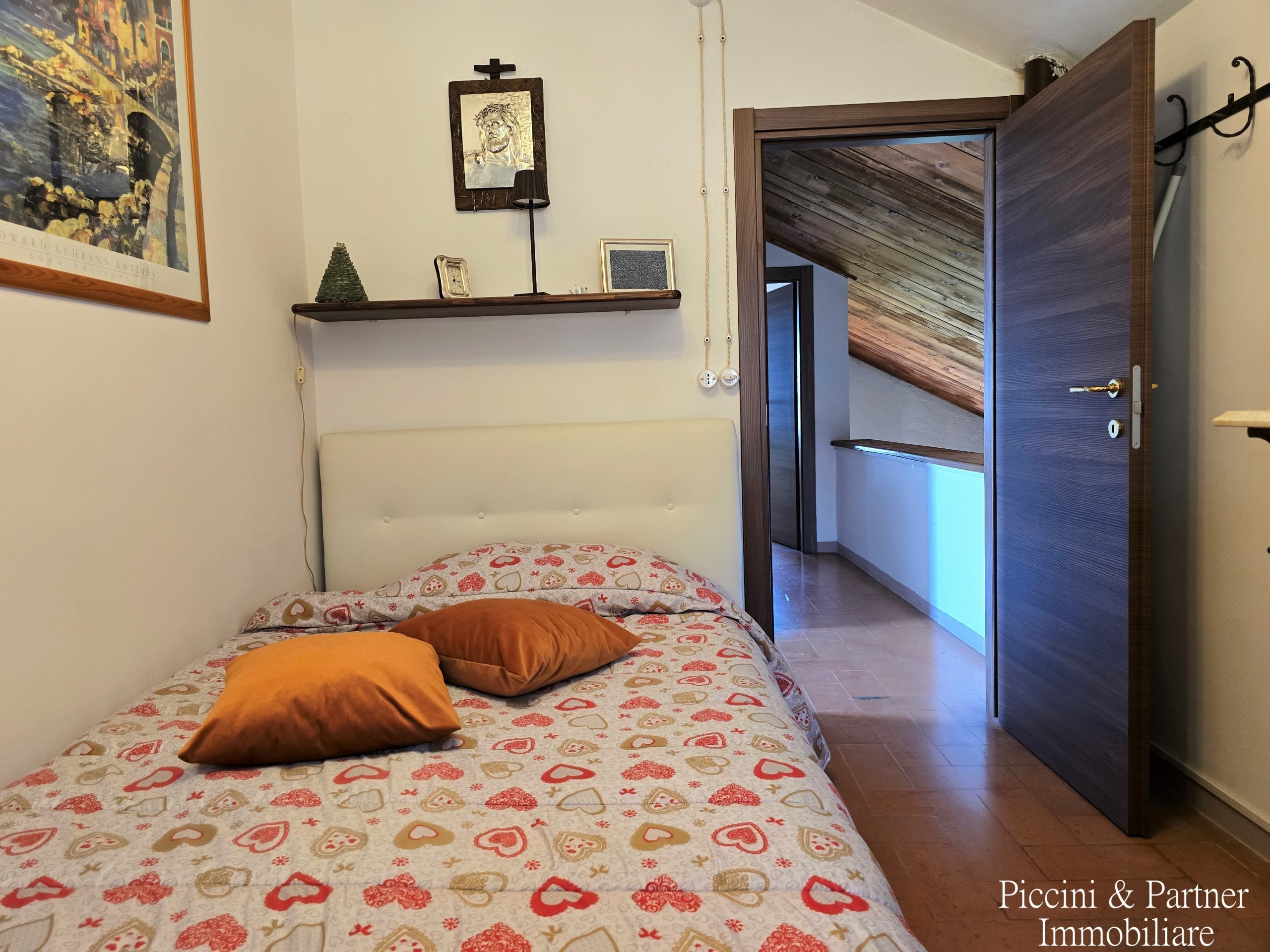 Immagine 54 di Villa in vendita  in Via IV Novembre 15 a Passignano Sul Trasimeno