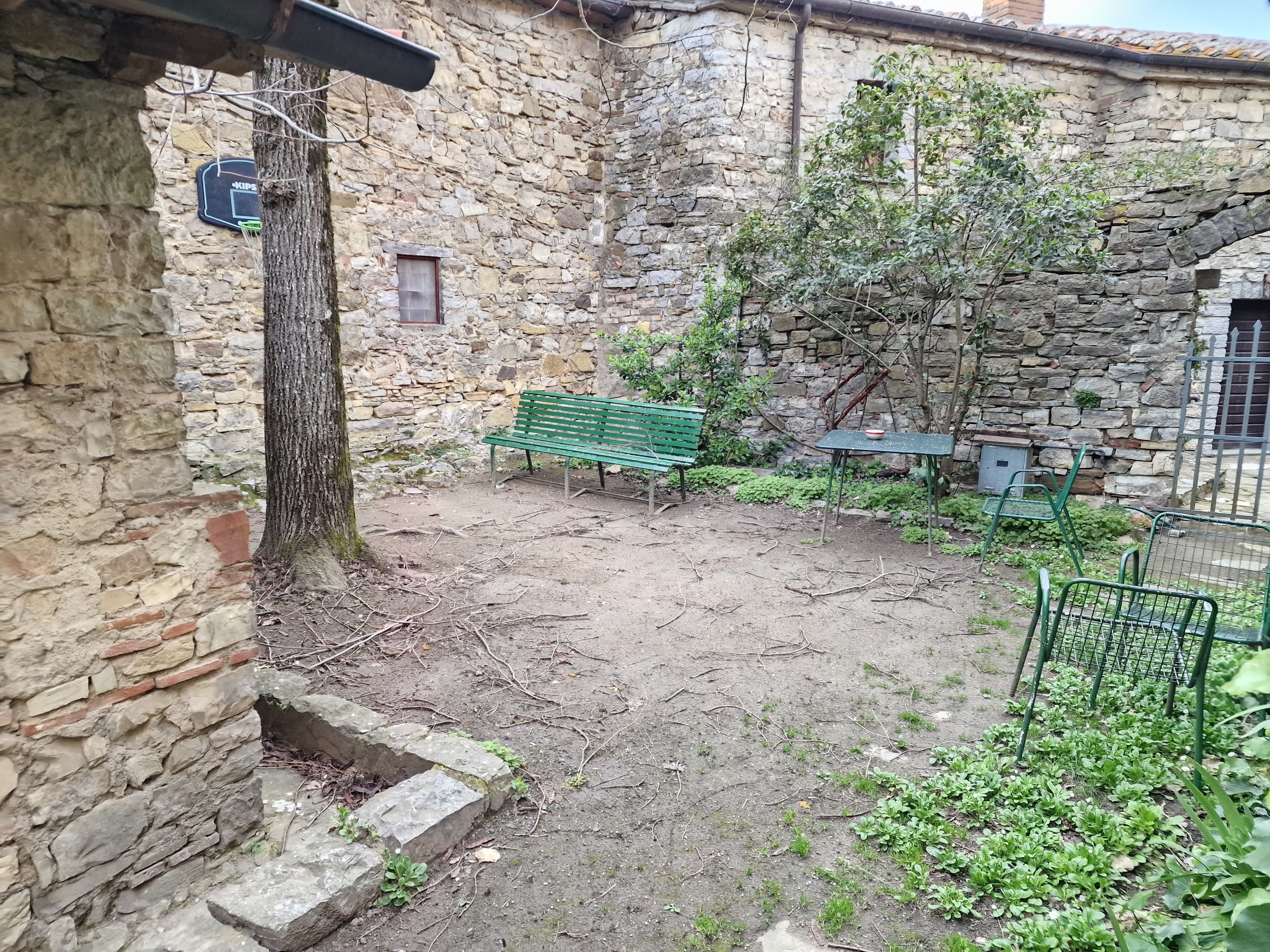 Immagine 31 di Porzione di casa in vendita  in Castello di Greppolischieto a Piegaro