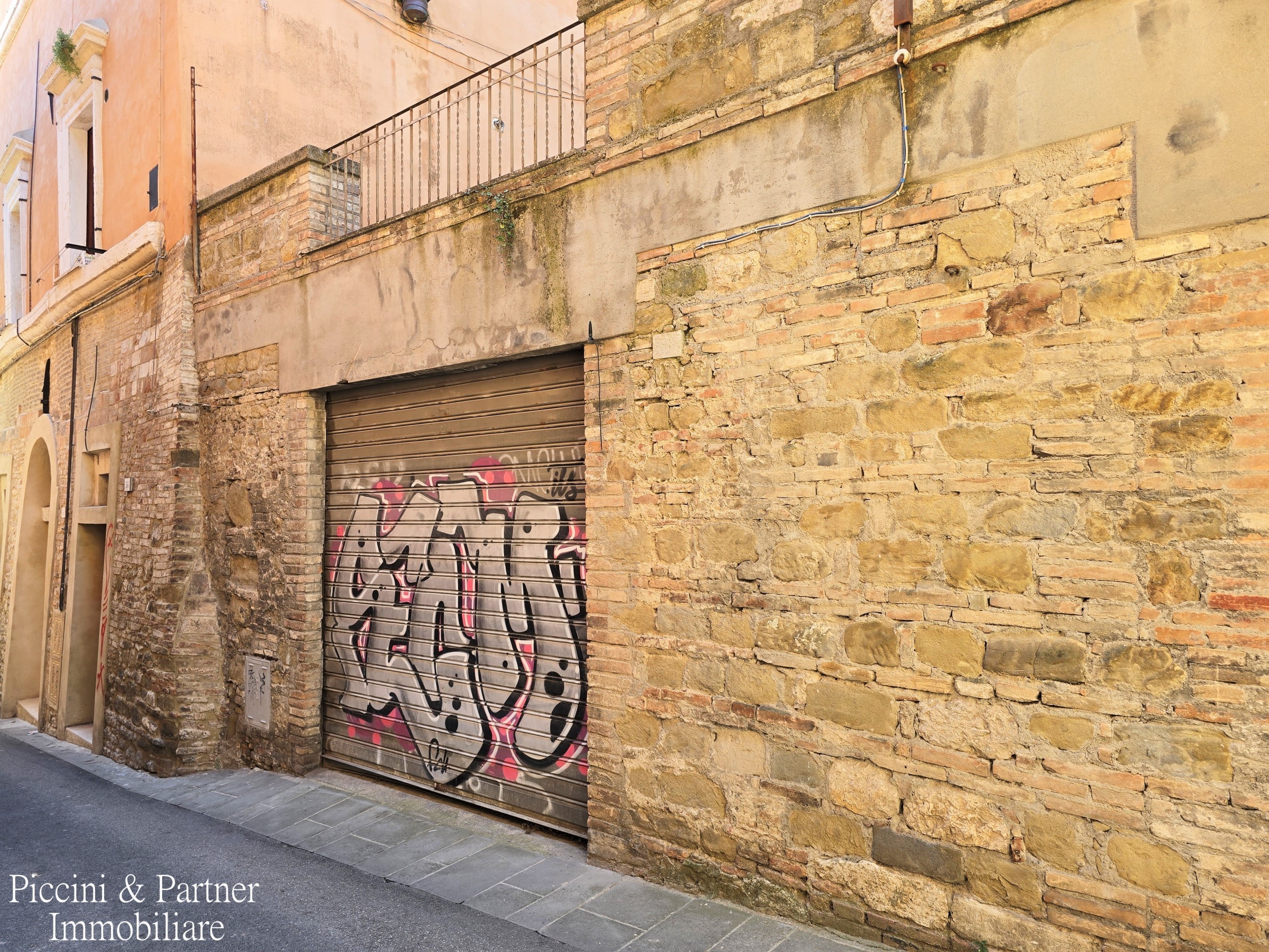 Immagine 60 di Pentalocale in vendita  in Via San Giovanni del Fosso 14 a Perugia