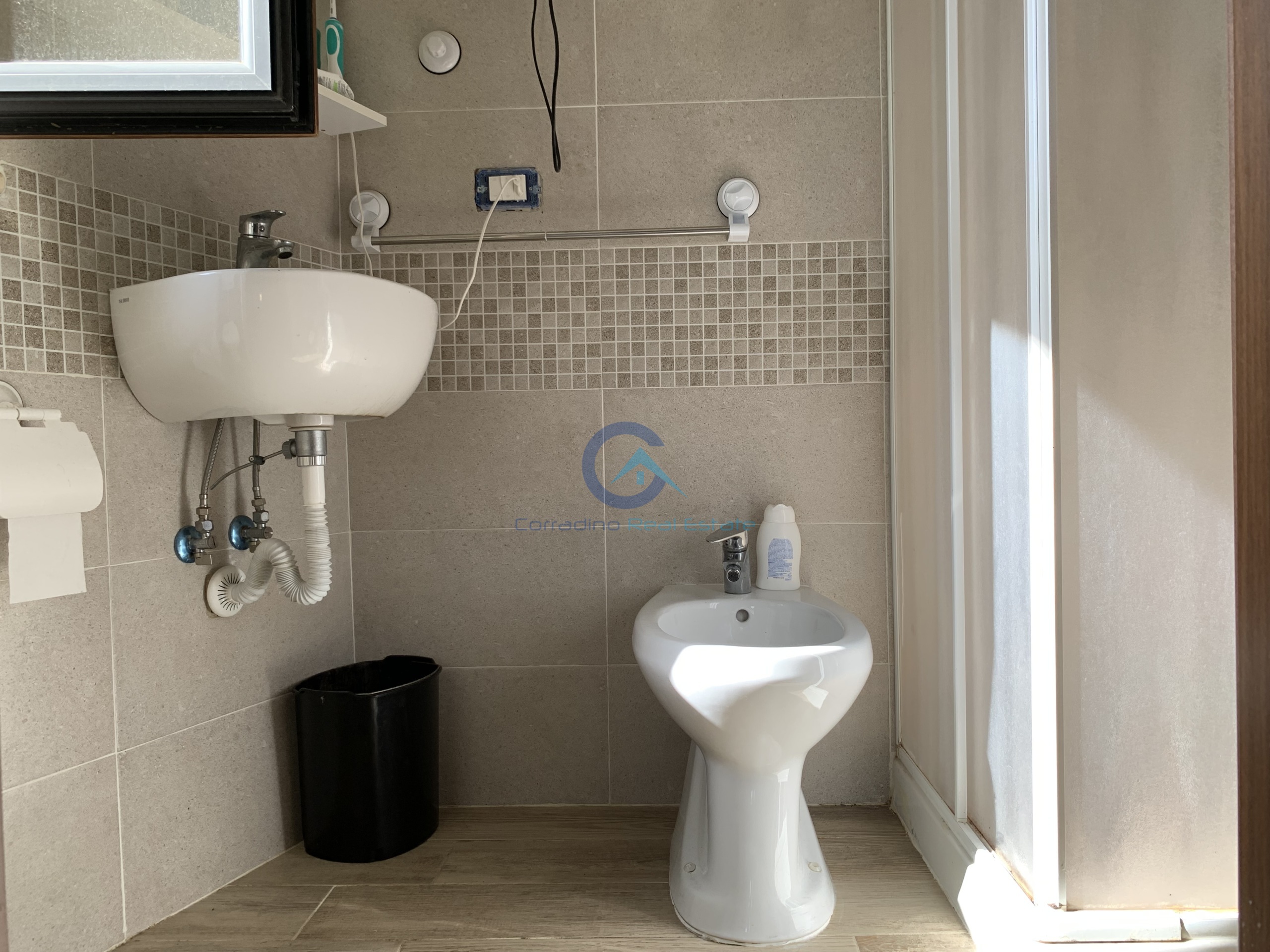 Immagine 7 di Bilocale in affitto  a Catanzaro