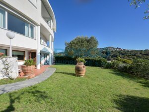 Immagine 10 di Casa indipendente in vendita  in Via Guglielmo Marconi a La Spezia